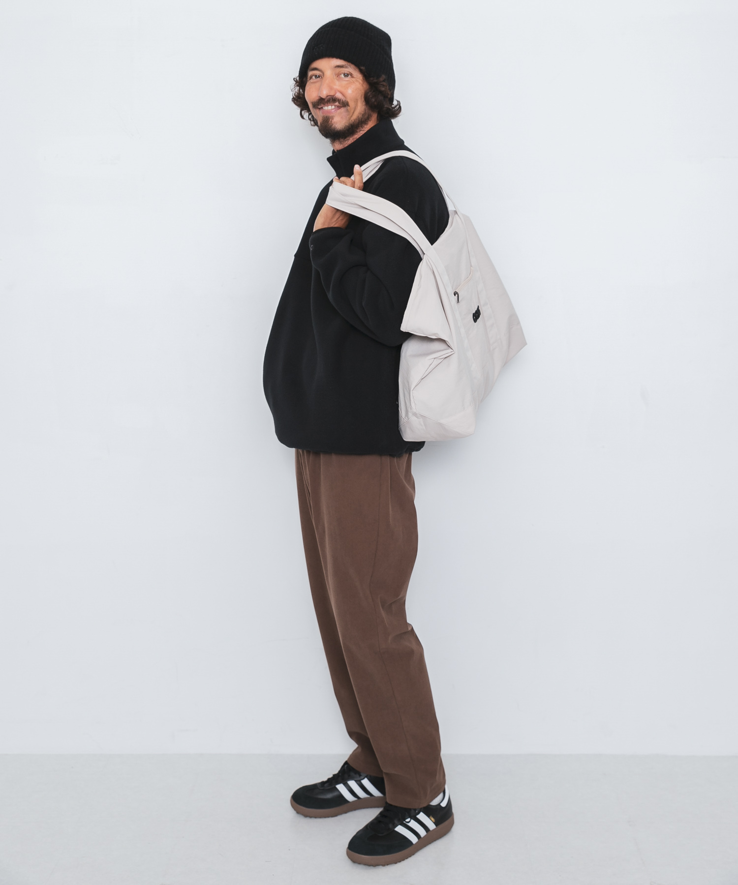 OOPS　トートバッグ GREIGE one