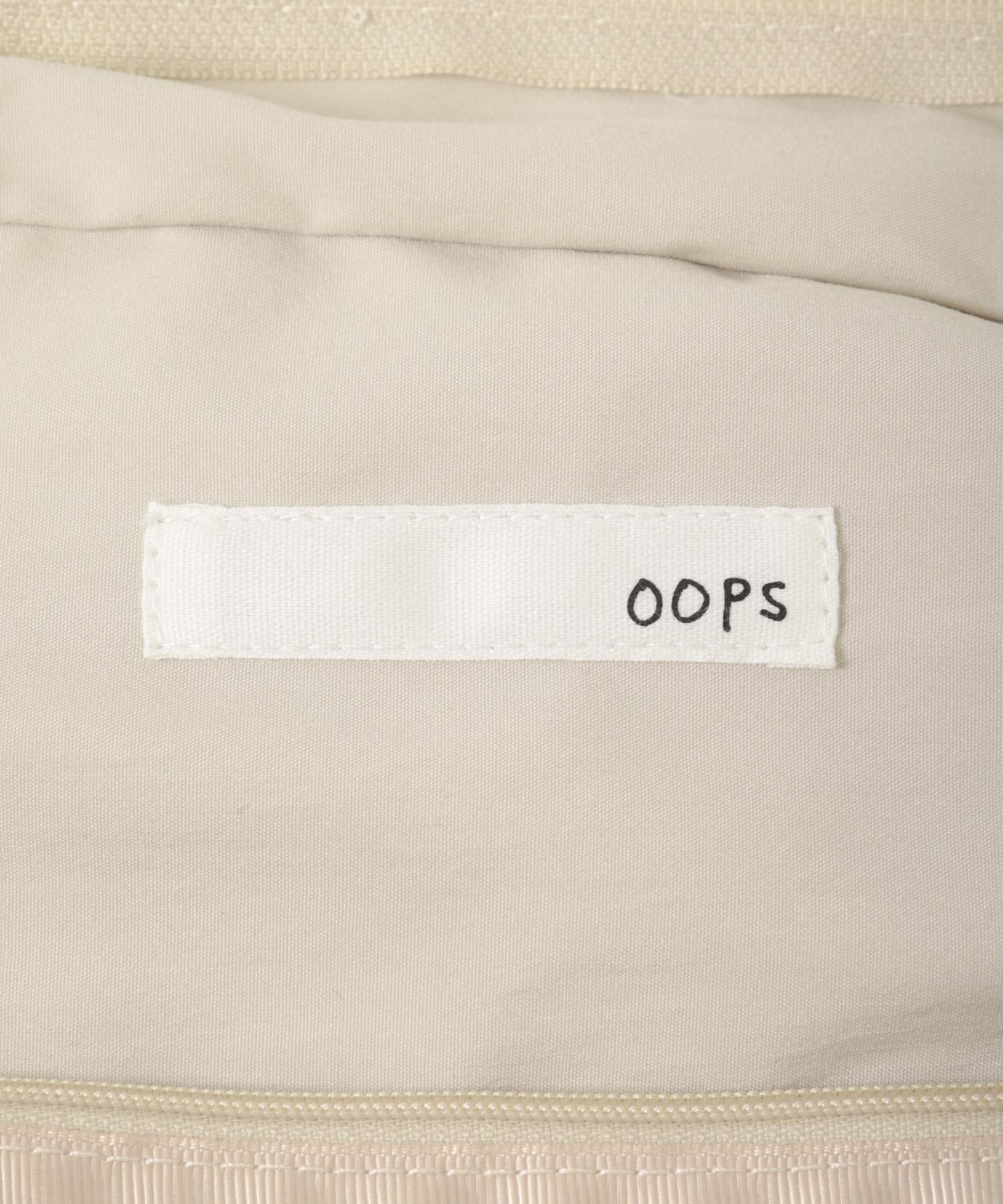 OOPS　トートバッグ GREIGE one
