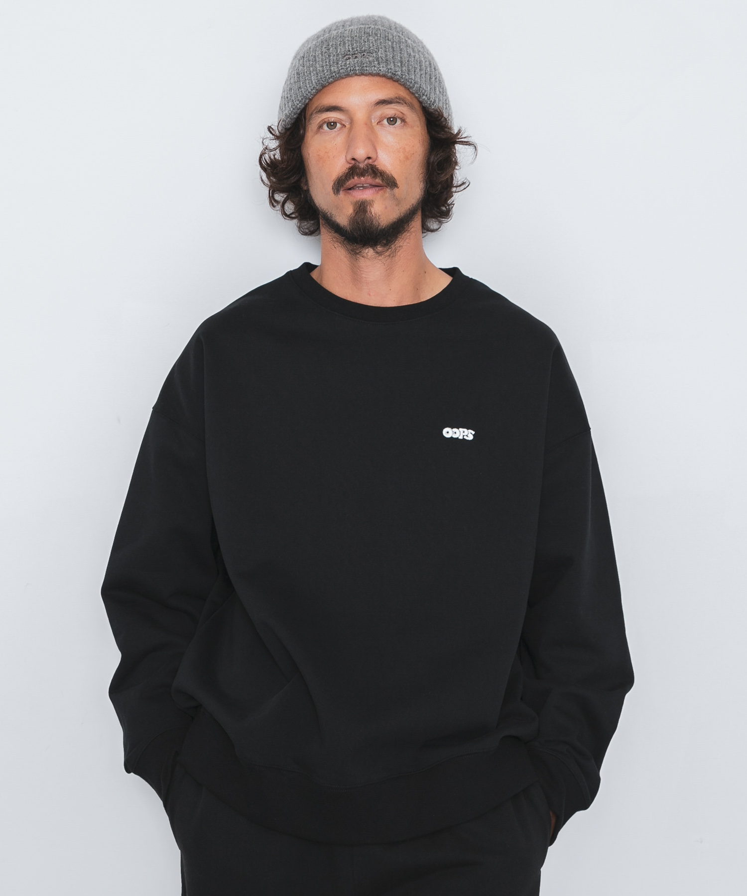 OOPS　ニット帽 GRAY One