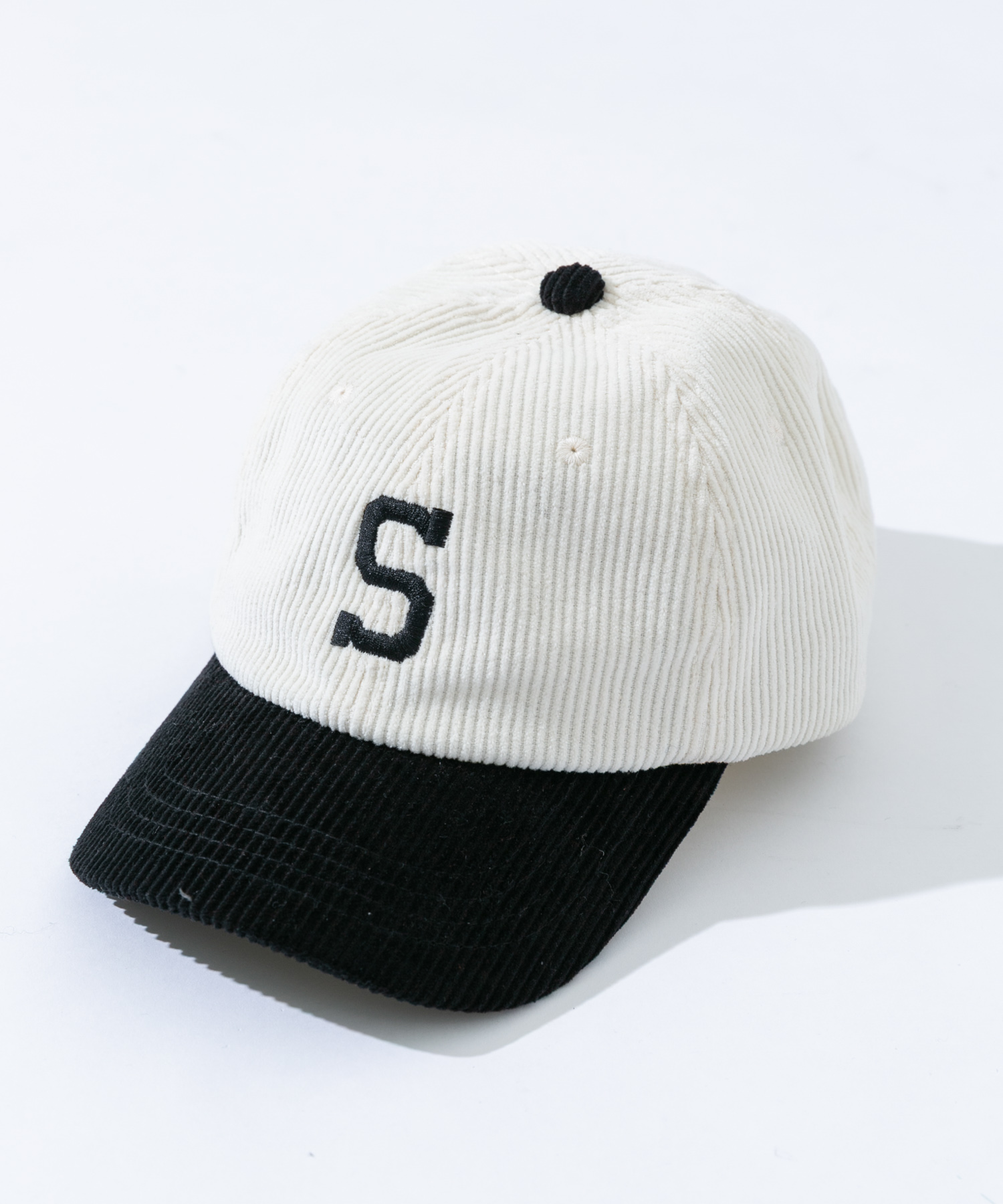 コーデュロイ刺繍キャップ