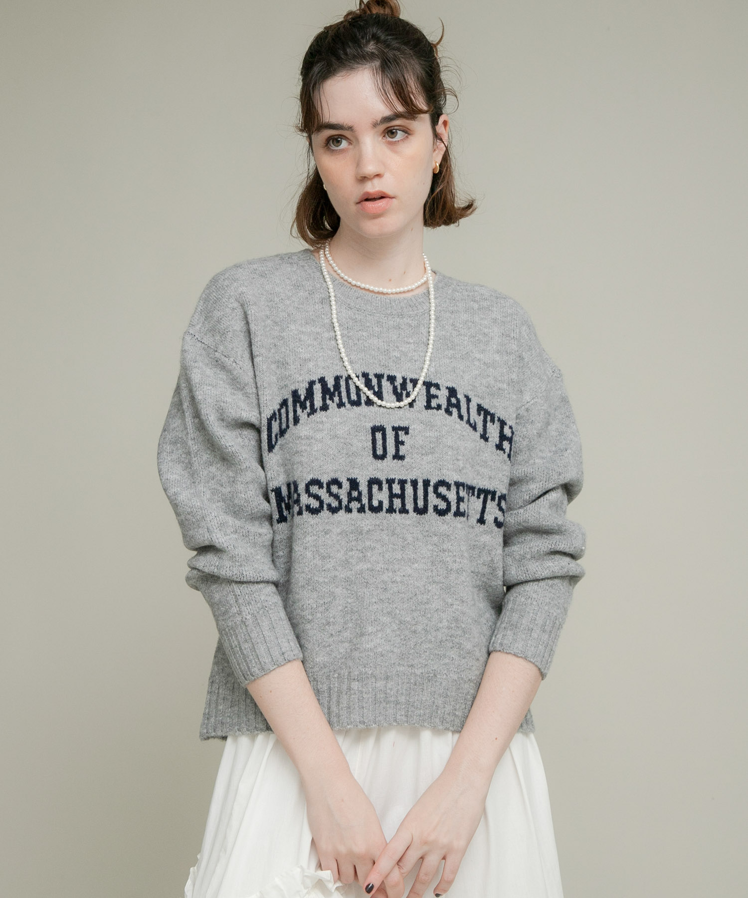 ジャガードロゴニットプルオーバー