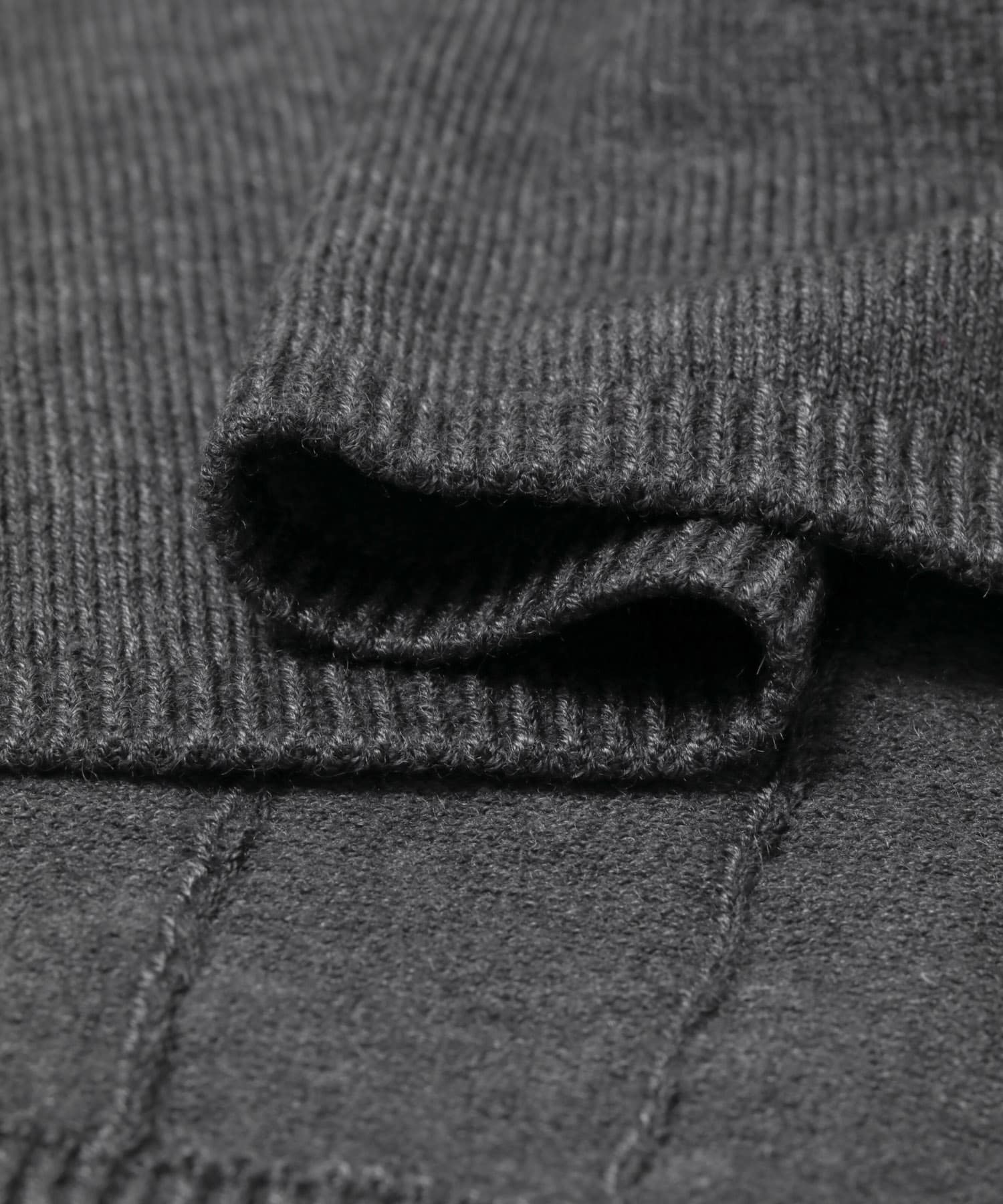 シルク混フリルニットシャツ チャコール Free