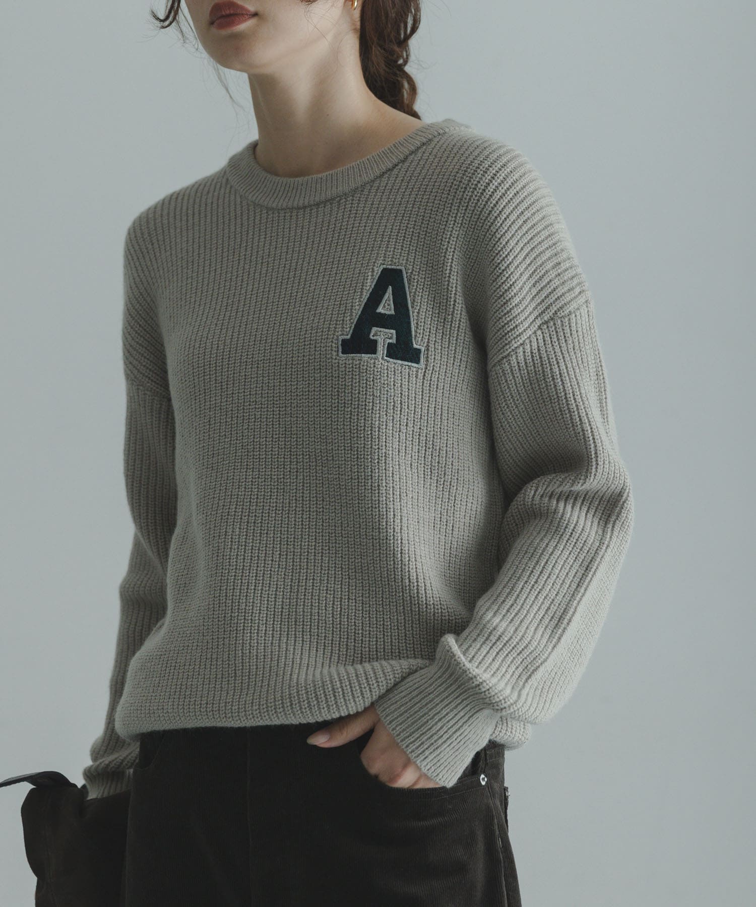 ハリスツイードモチーフ付きニット