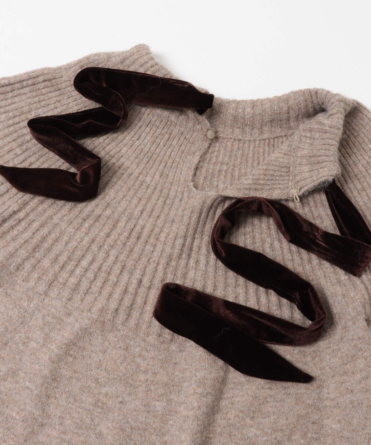 『WEB限定』バックリボンもちもちニット ベージュ Free