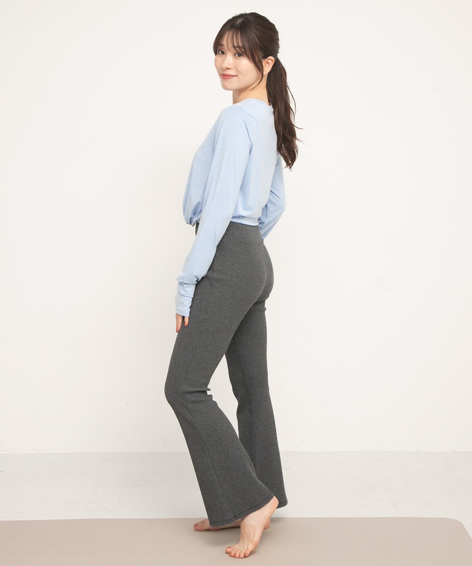 身長：161cm サイズ：M-L