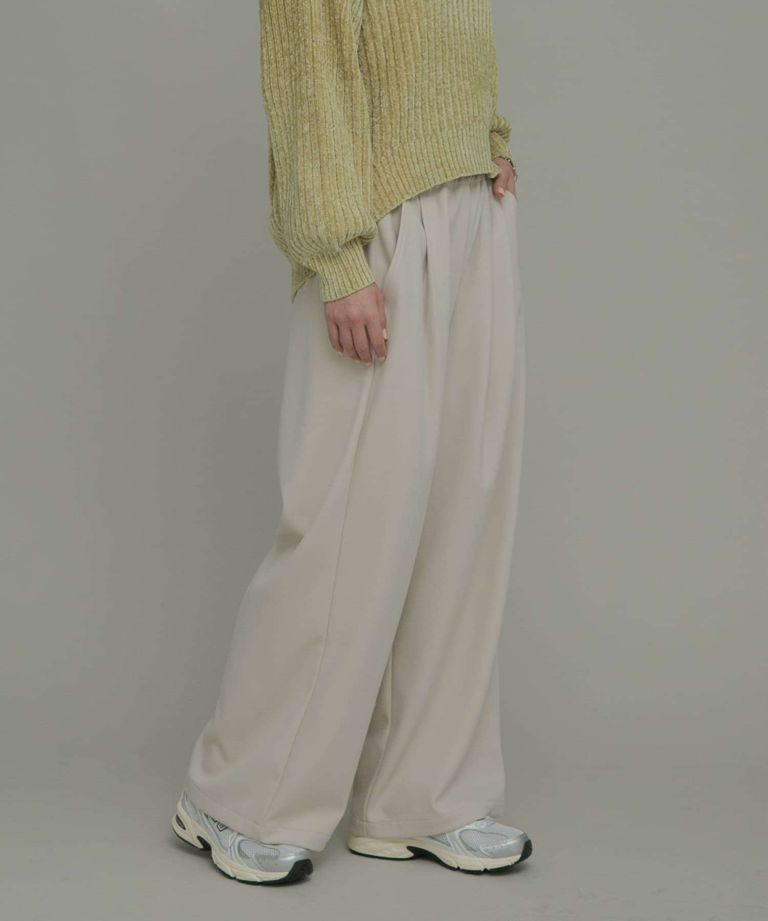 身長：166cm サイズ：38