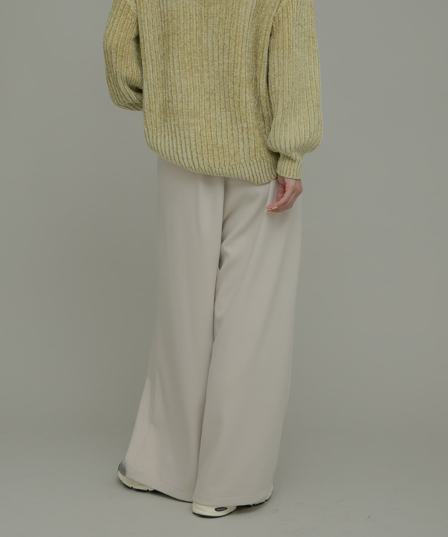 身長：166cm サイズ：38