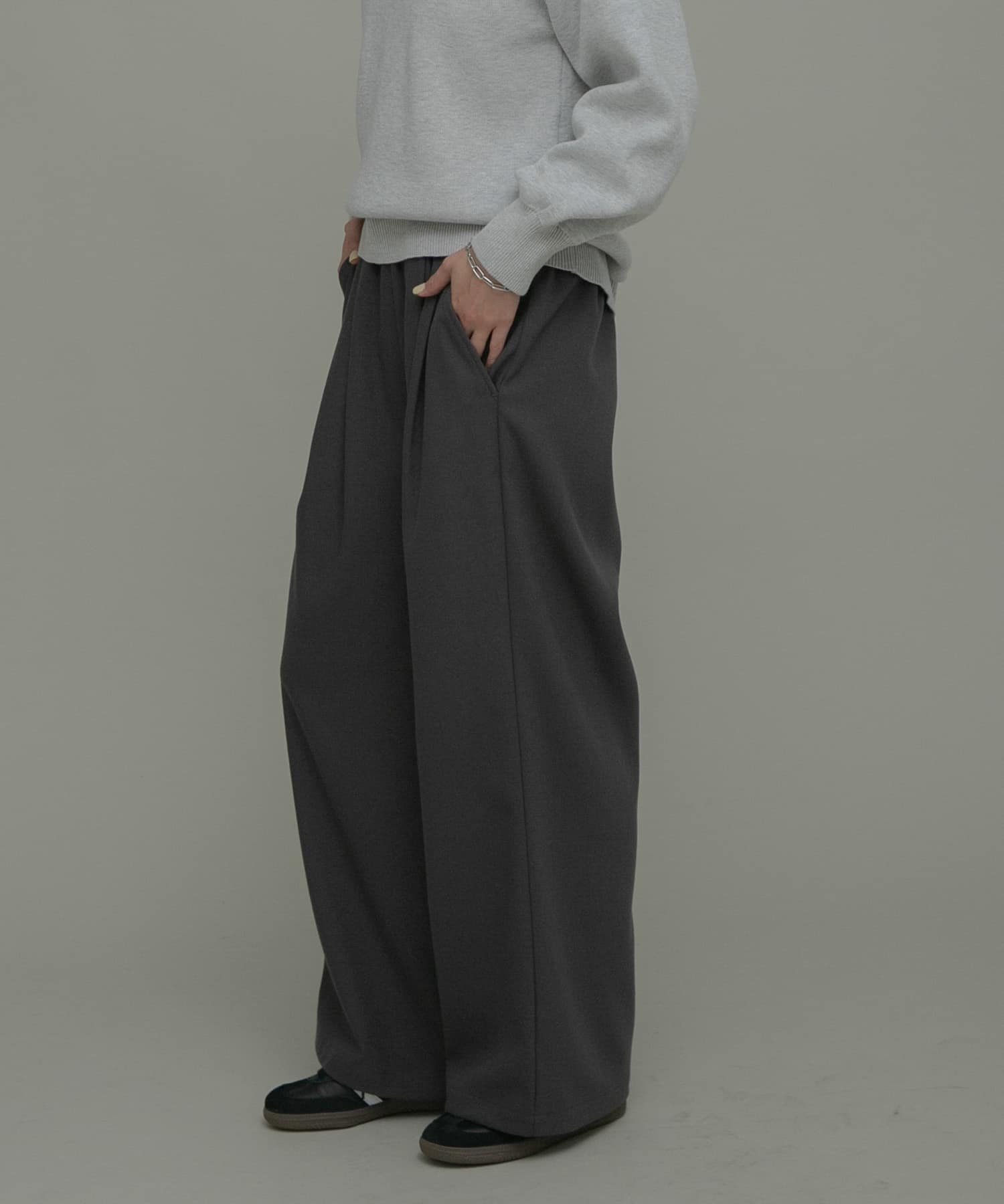 身長：166cm サイズ：38