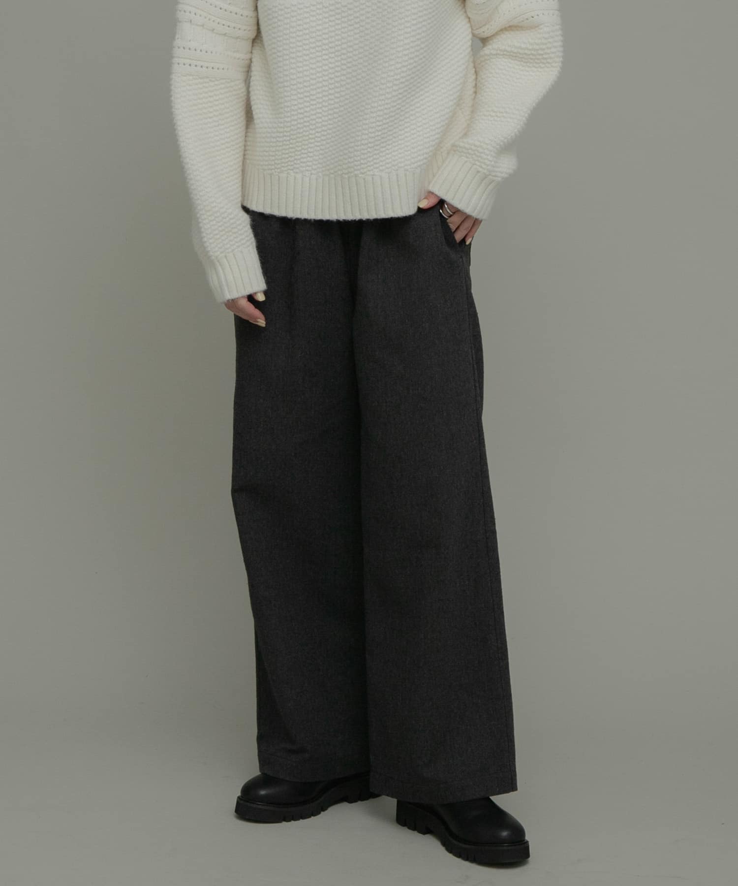 身長：166cm サイズ：38