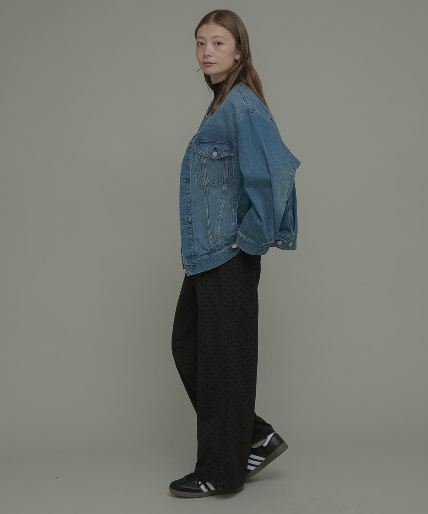 身長：166cm サイズ：38