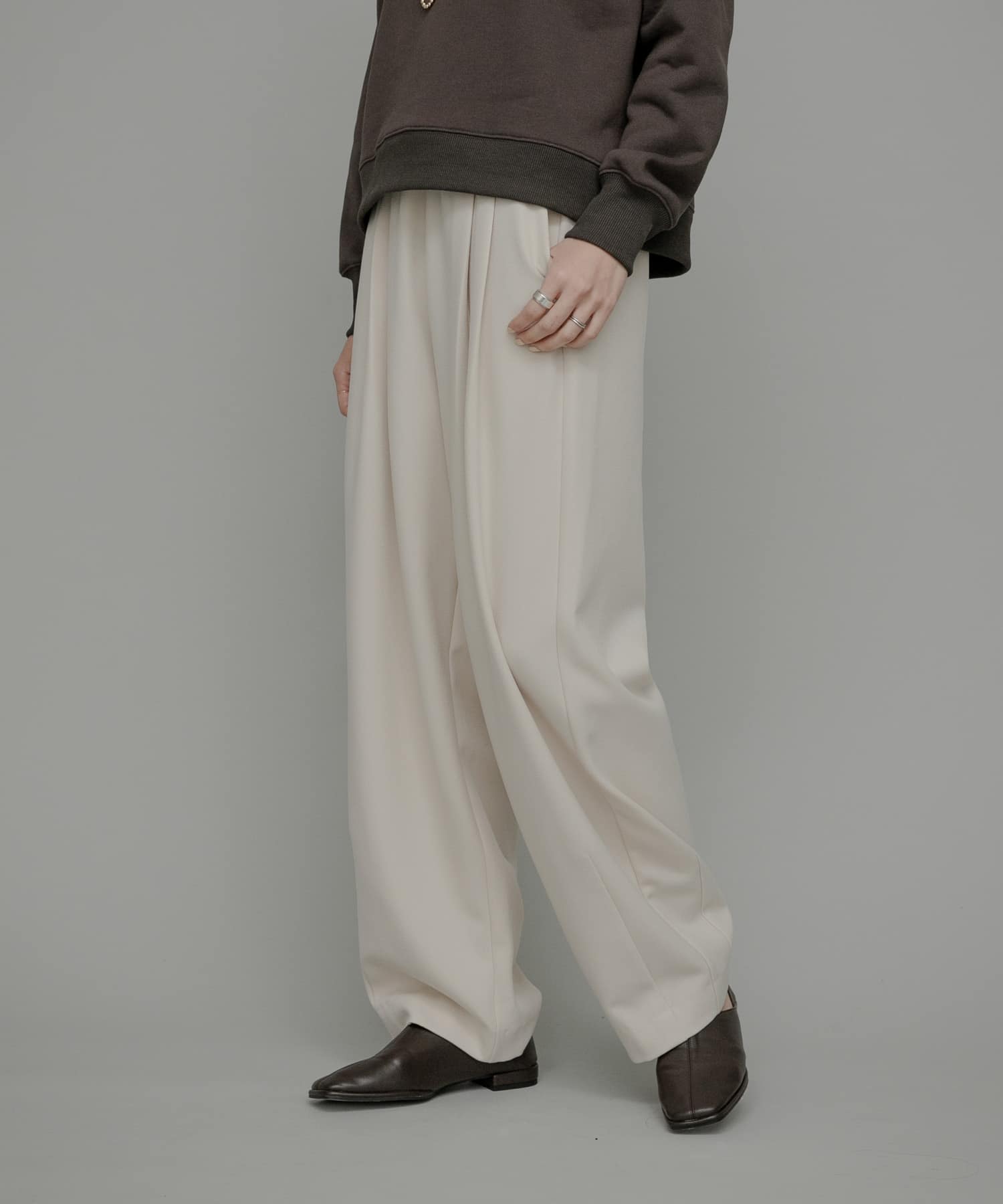 身長：167cm サイズ：38