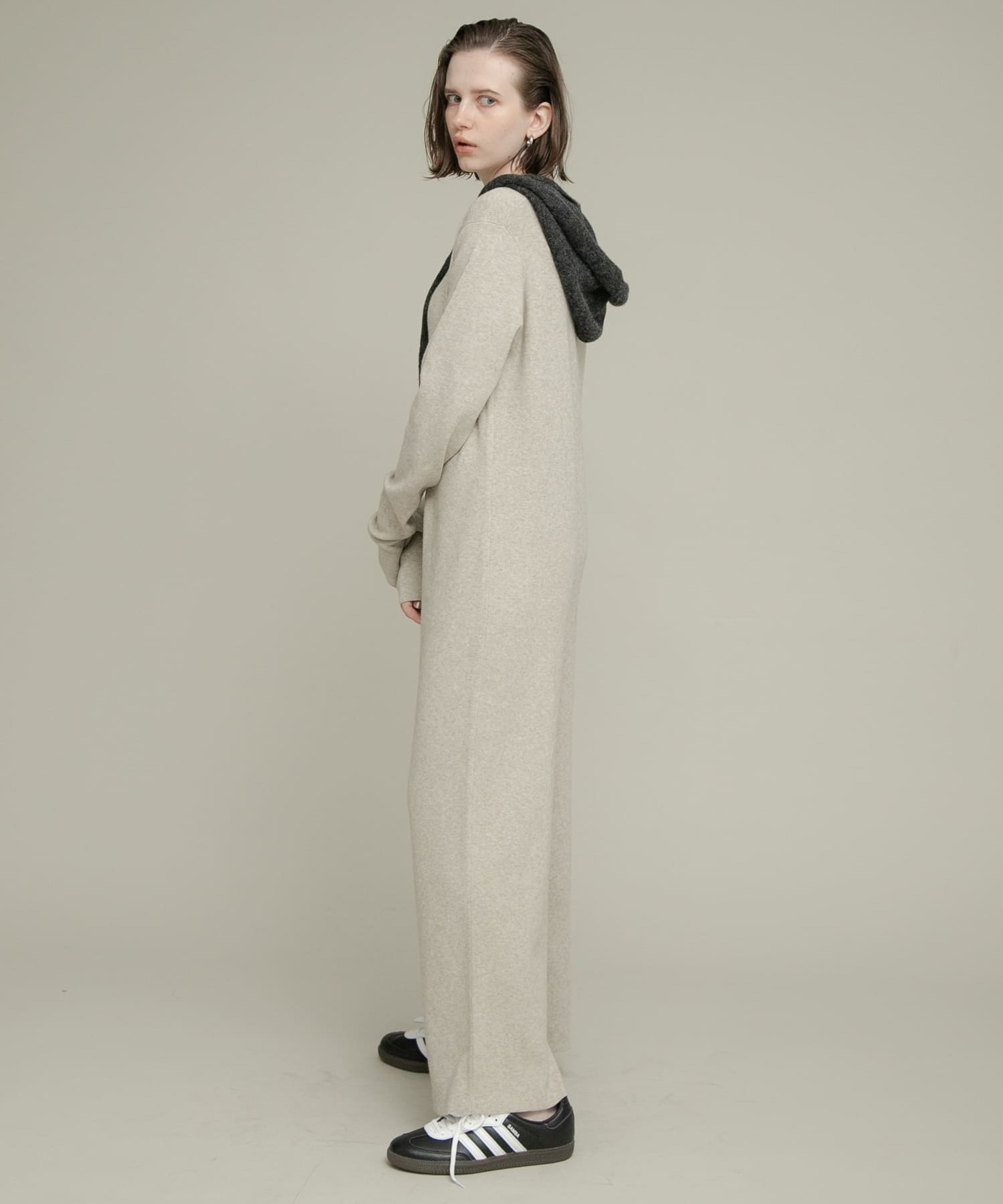 身長：172cm サイズ：38