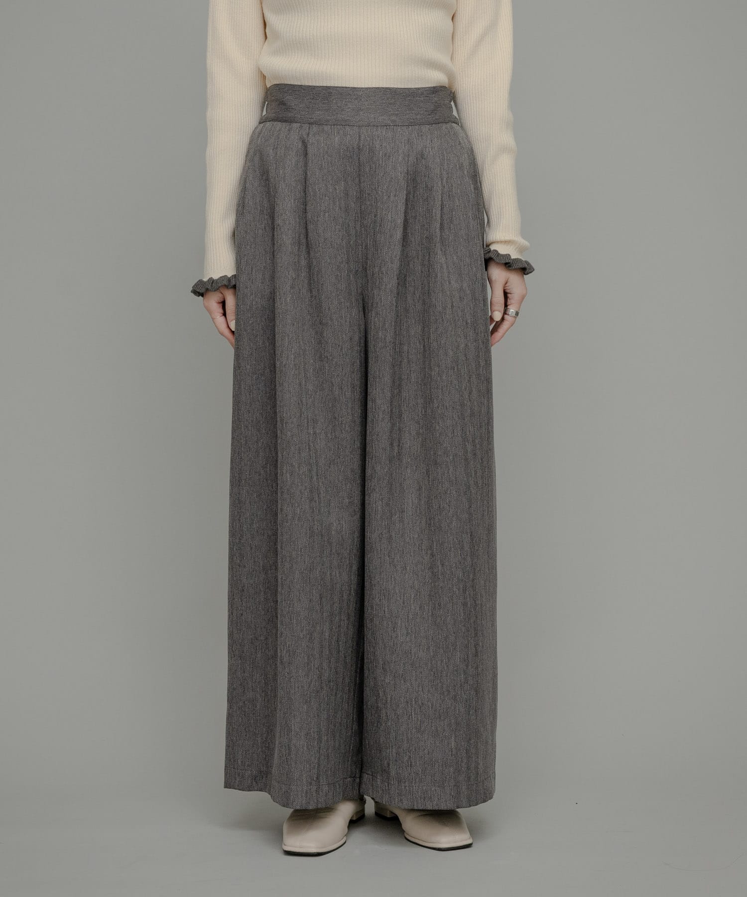 身長：167cm サイズ：38