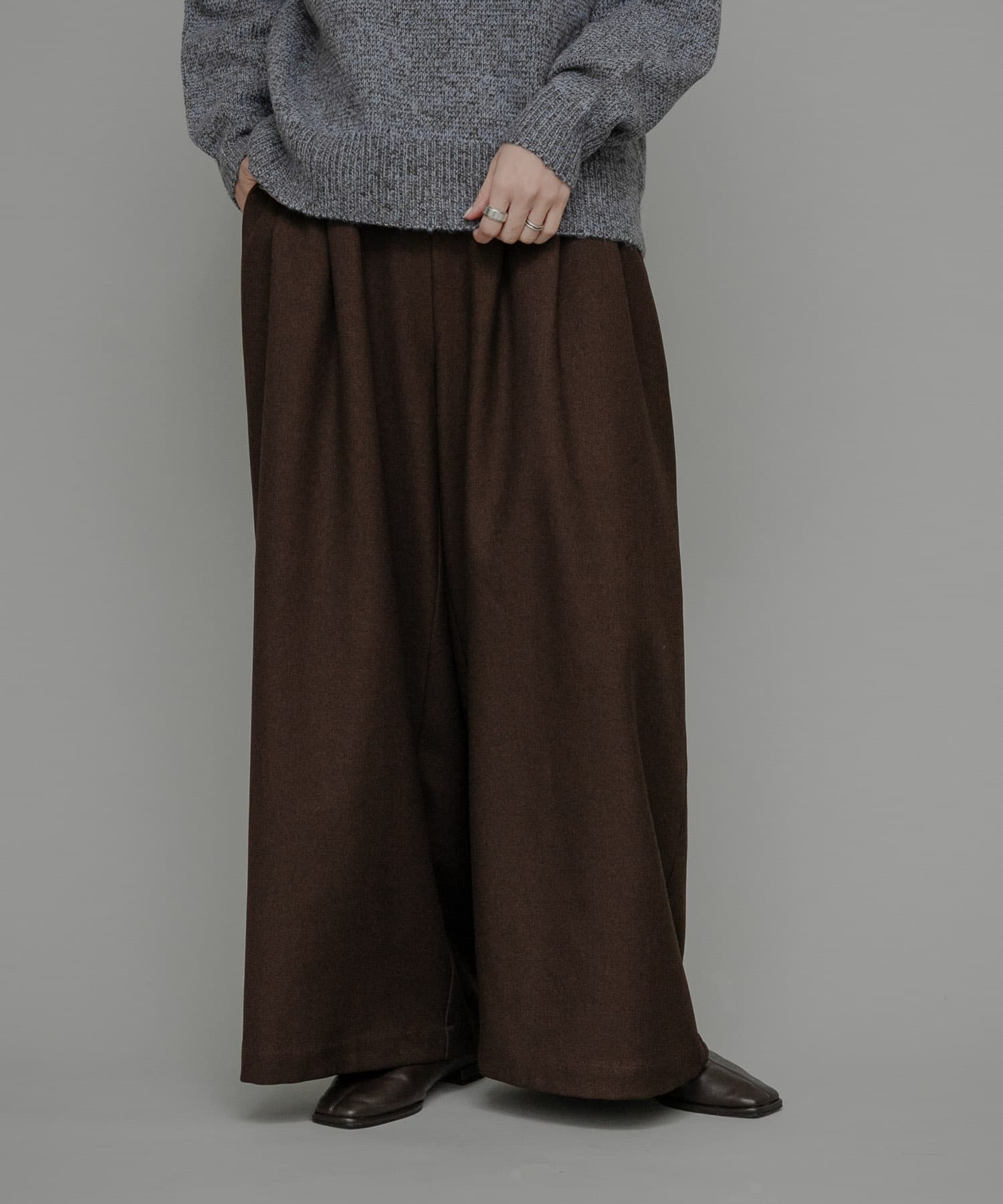 身長：167cm サイズ：38