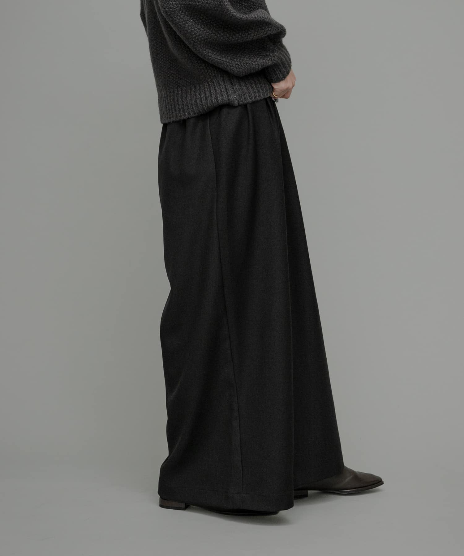 身長：167cm サイズ：38