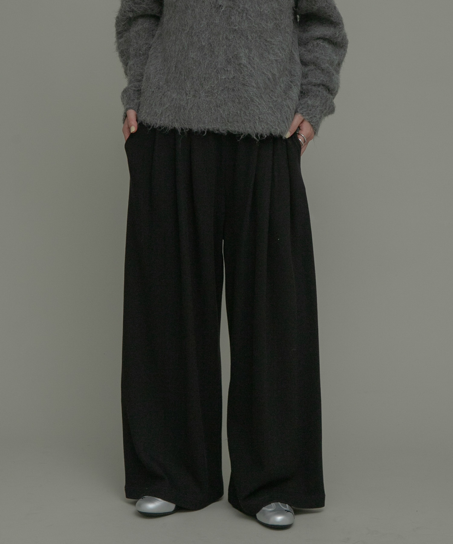 身長：166cm サイズ：38