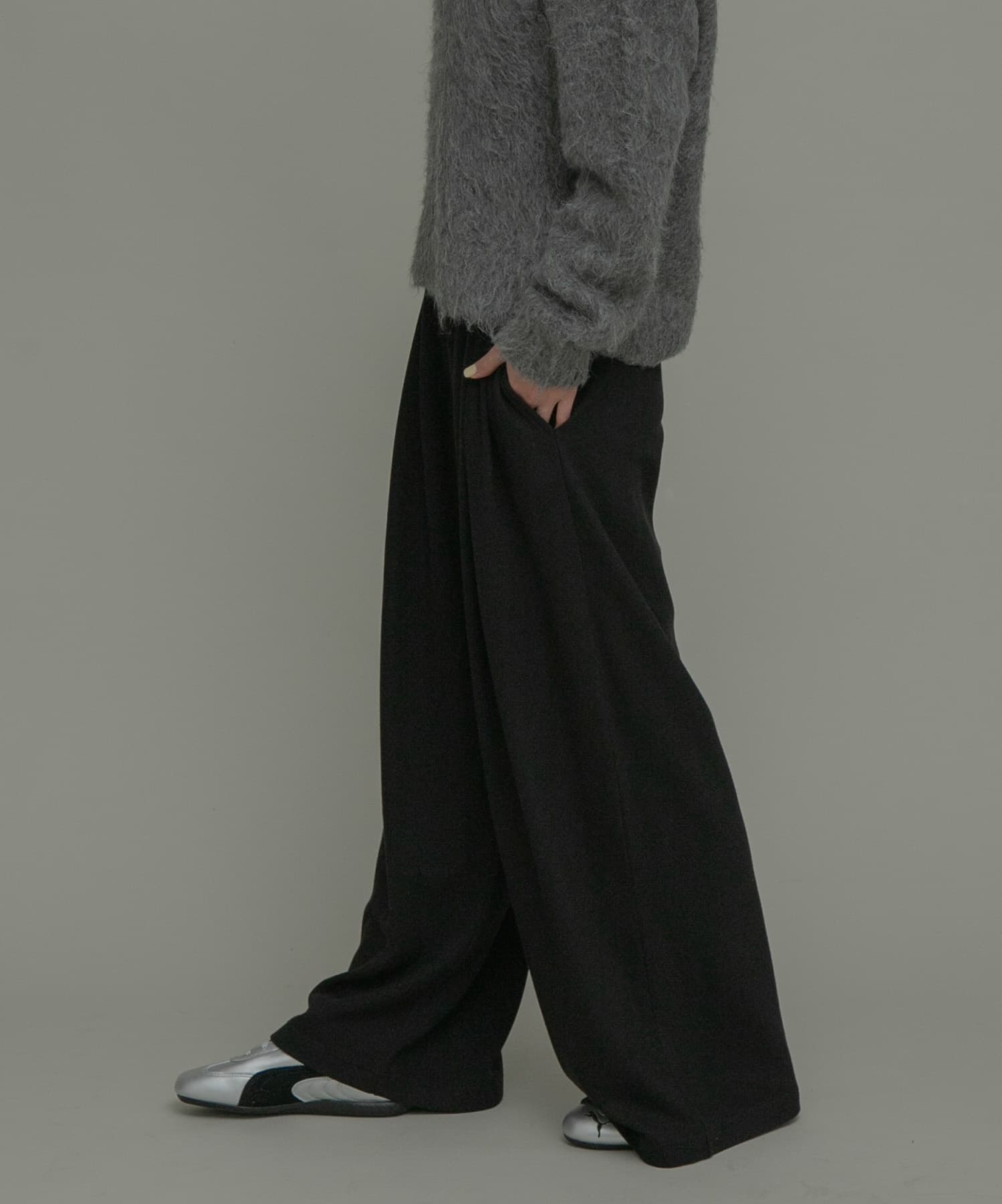 身長：166cm サイズ：38