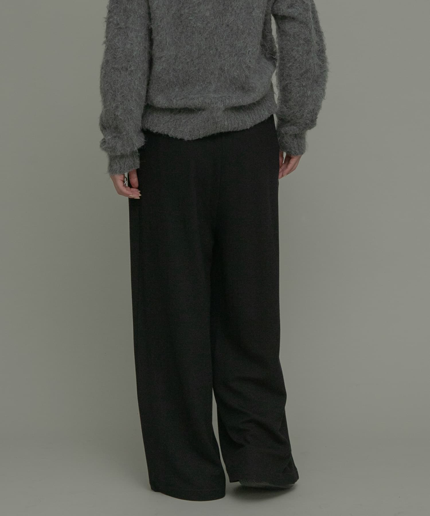 身長：166cm サイズ：38