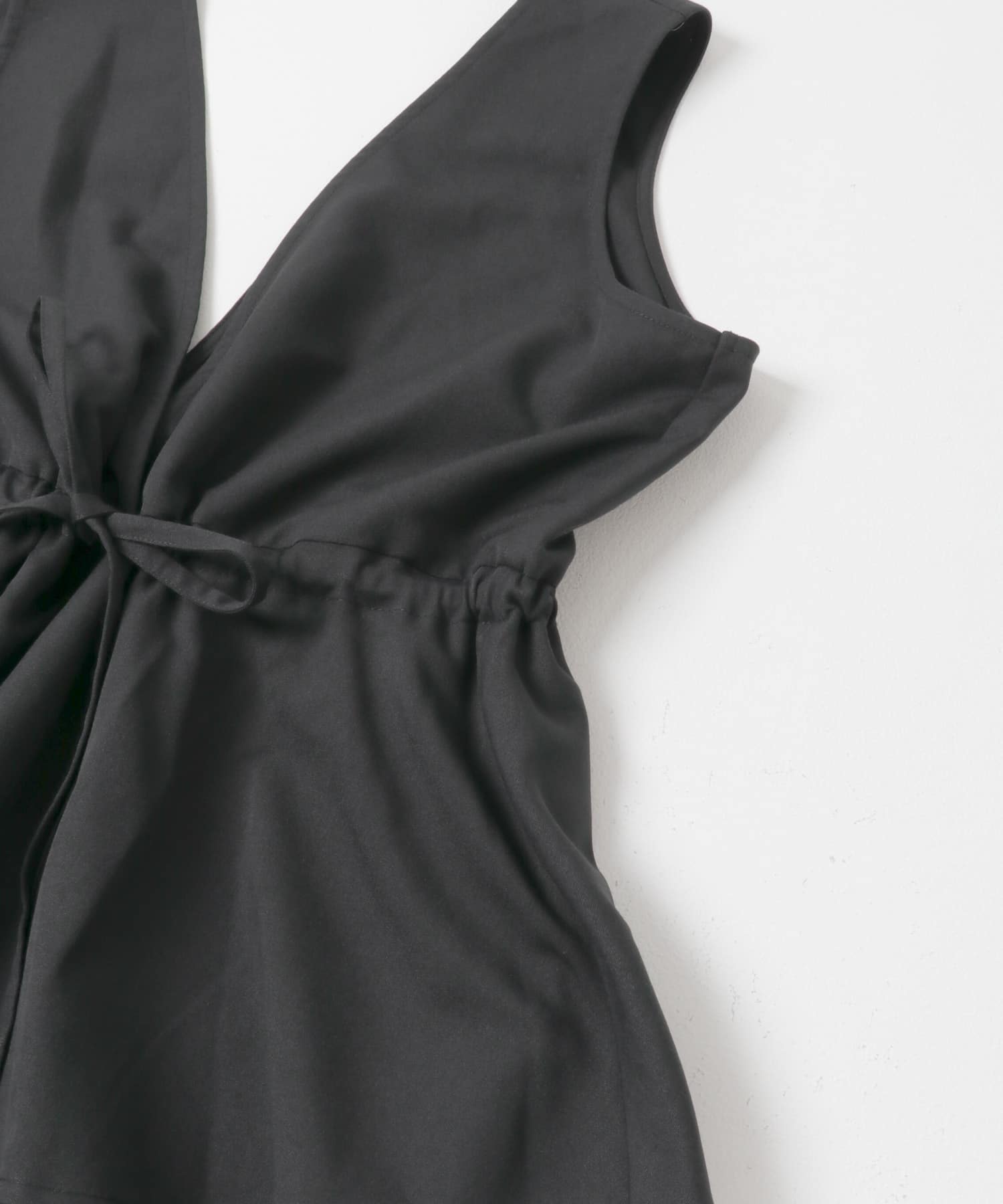 ペプラムオールインワン ブラック 36