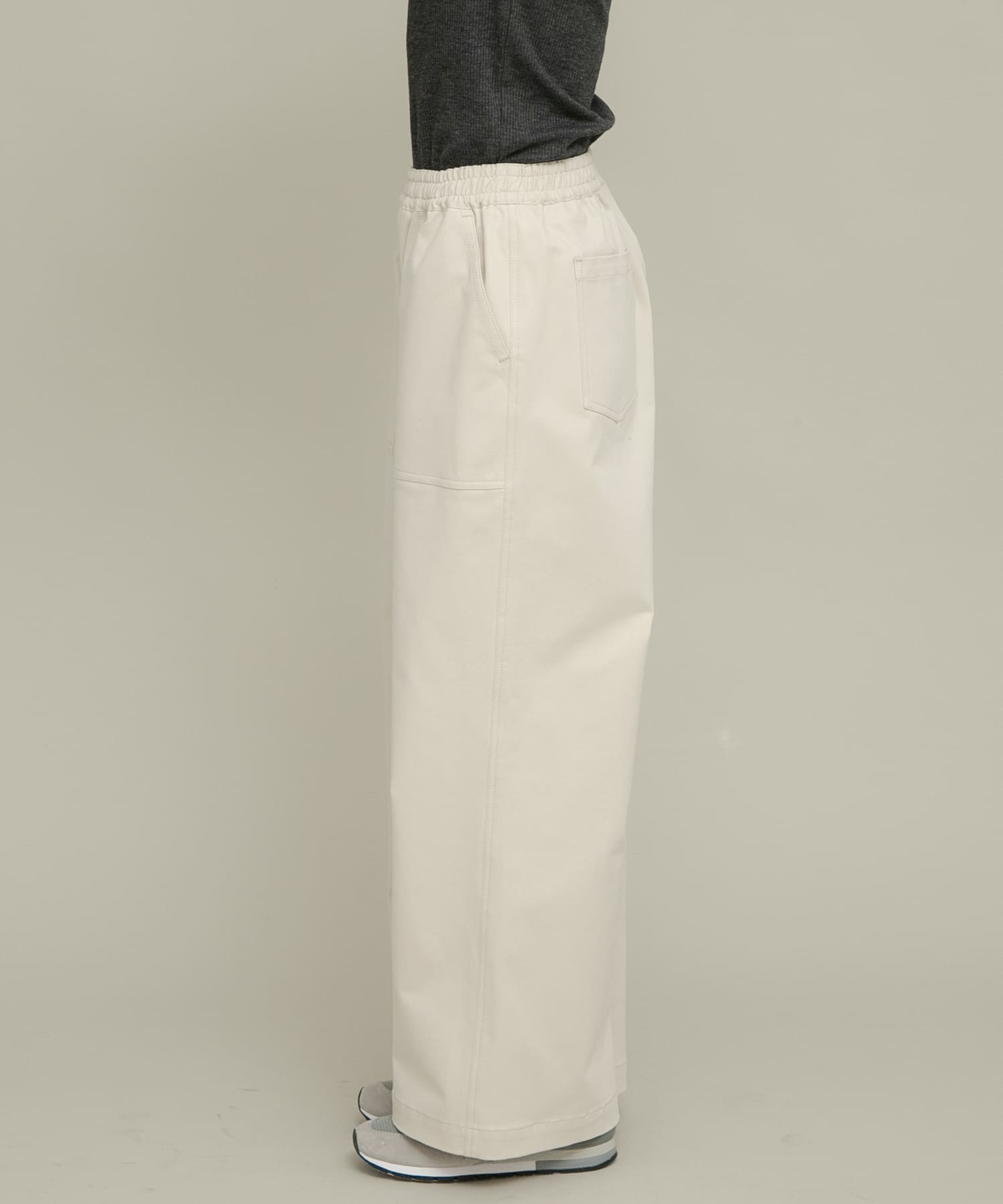 身長：166cm サイズ：38