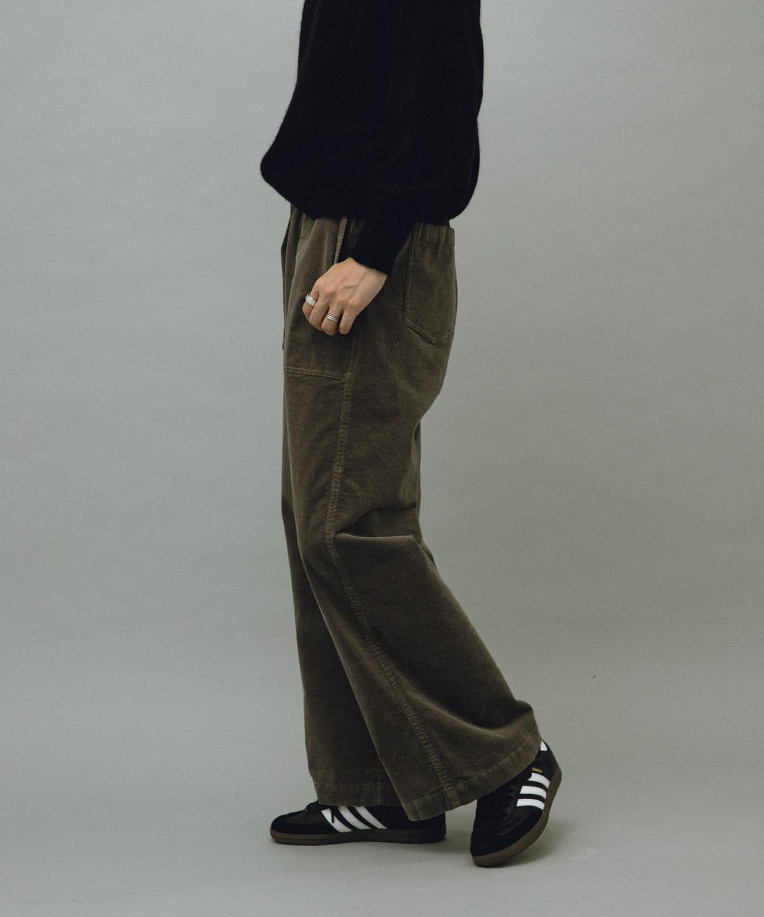 身長：167cm サイズ：38