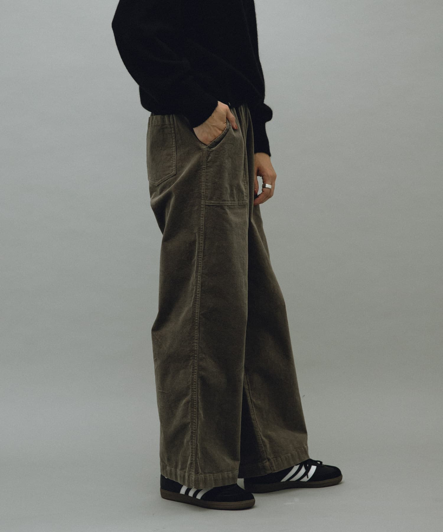 身長：167cm サイズ：38