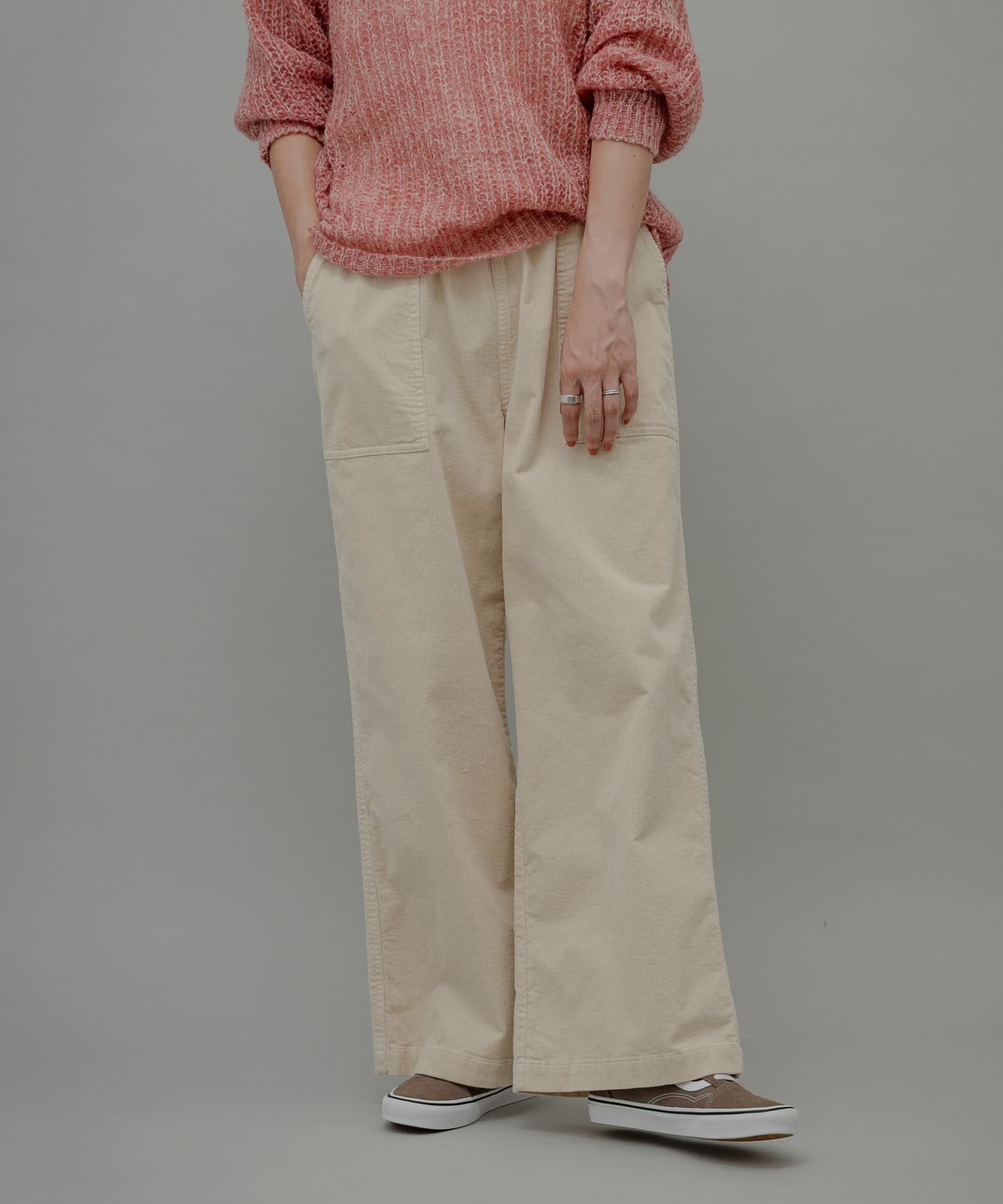 身長：167cm サイズ：38