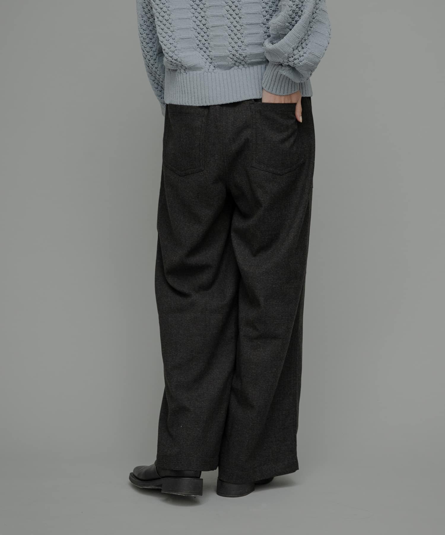 身長：167cm サイズ：38