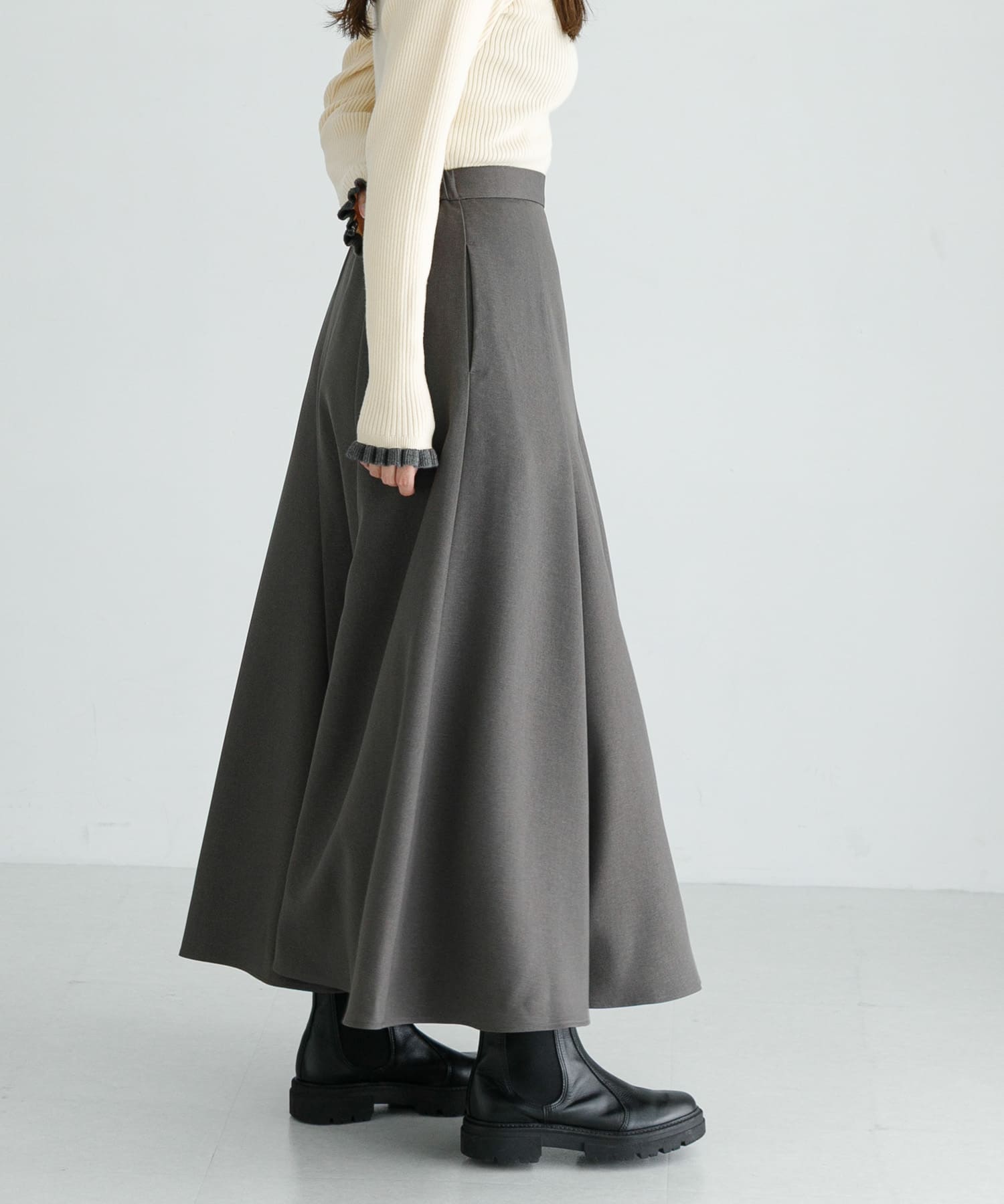 身長：165cm サイズ：38