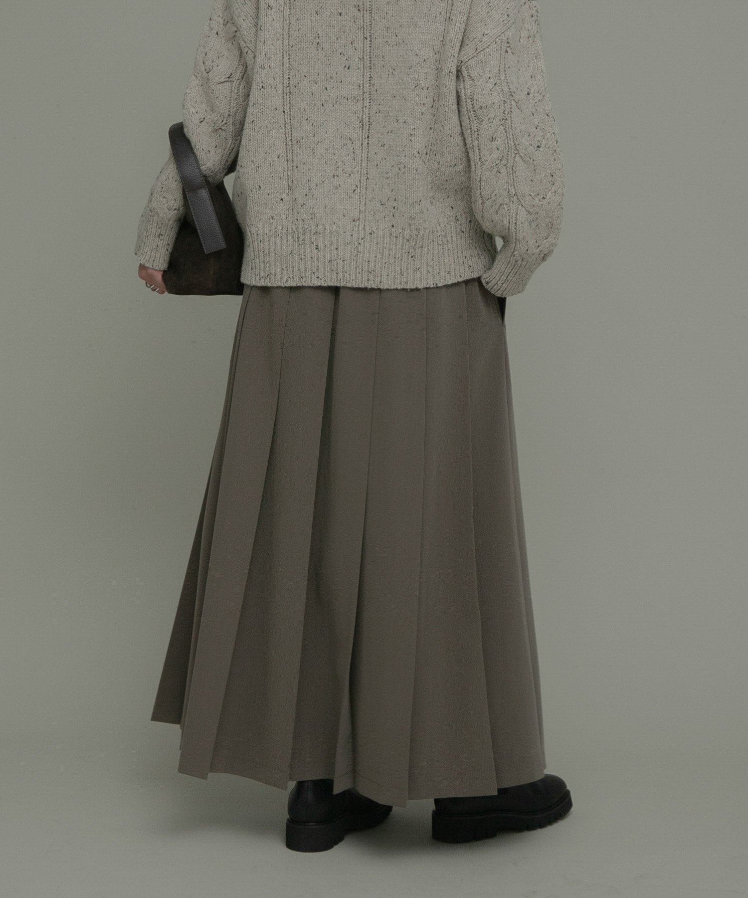 身長：166cm サイズ：38