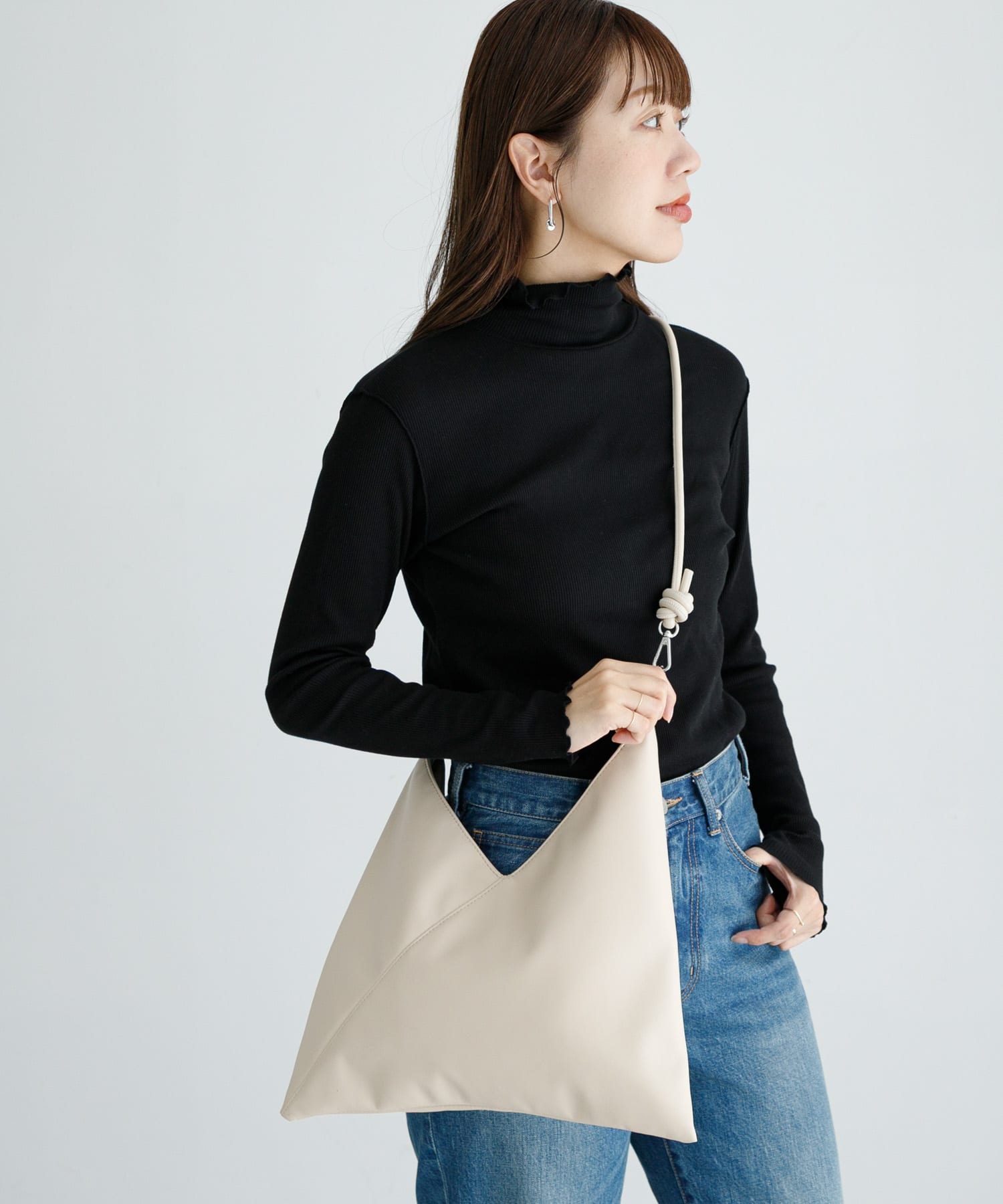 トライアングル2WAYバッグ Lベージュ One