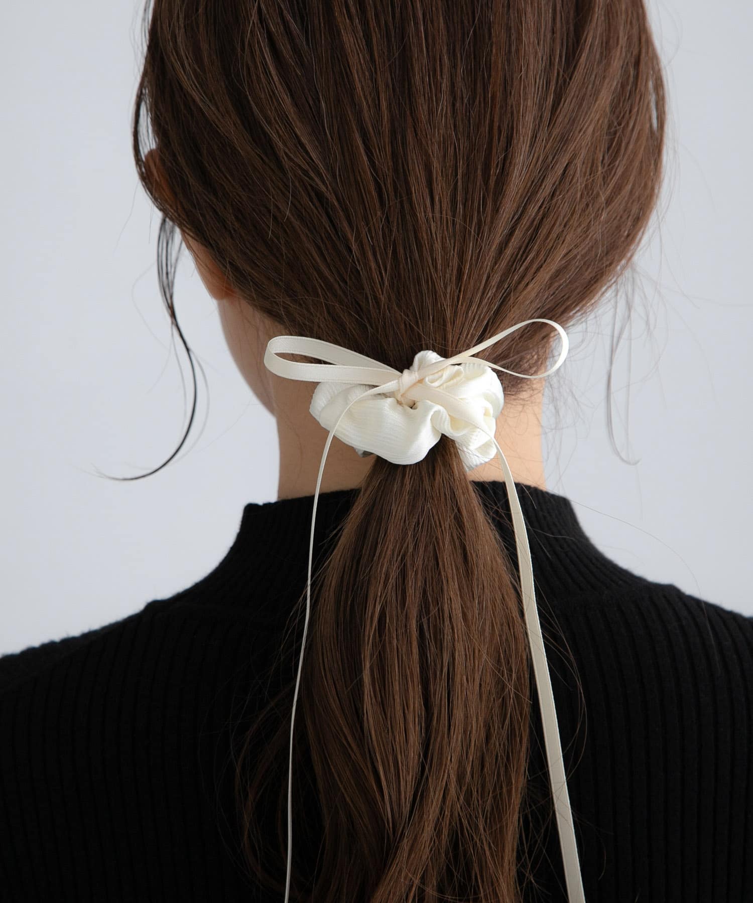 細リボンシュシュ ホワイト One