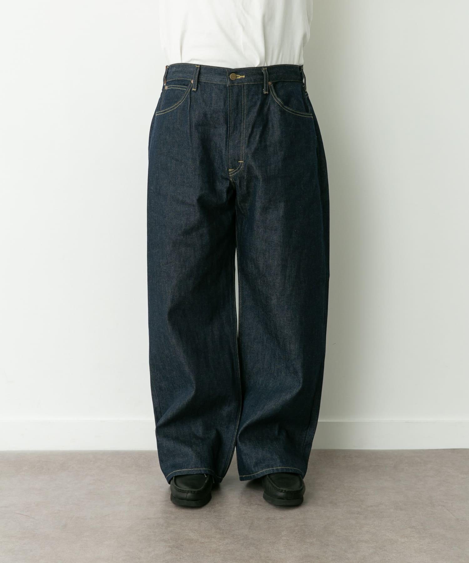 身長：180cm 体重：75kg サイズ：L