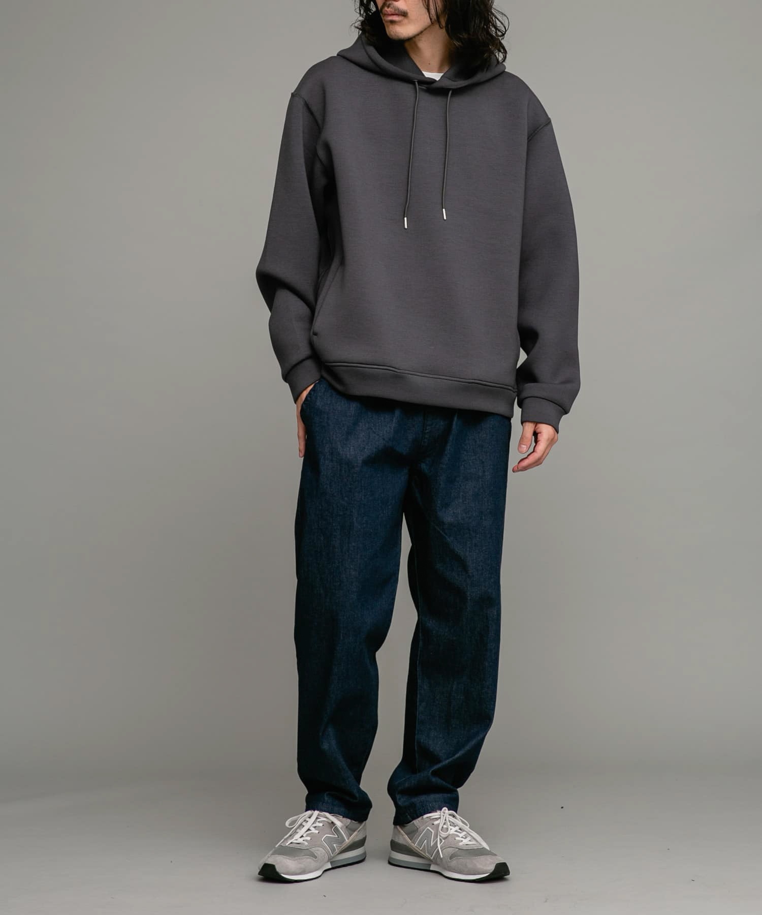 身長：180cm 体重：60kg サイズ：L