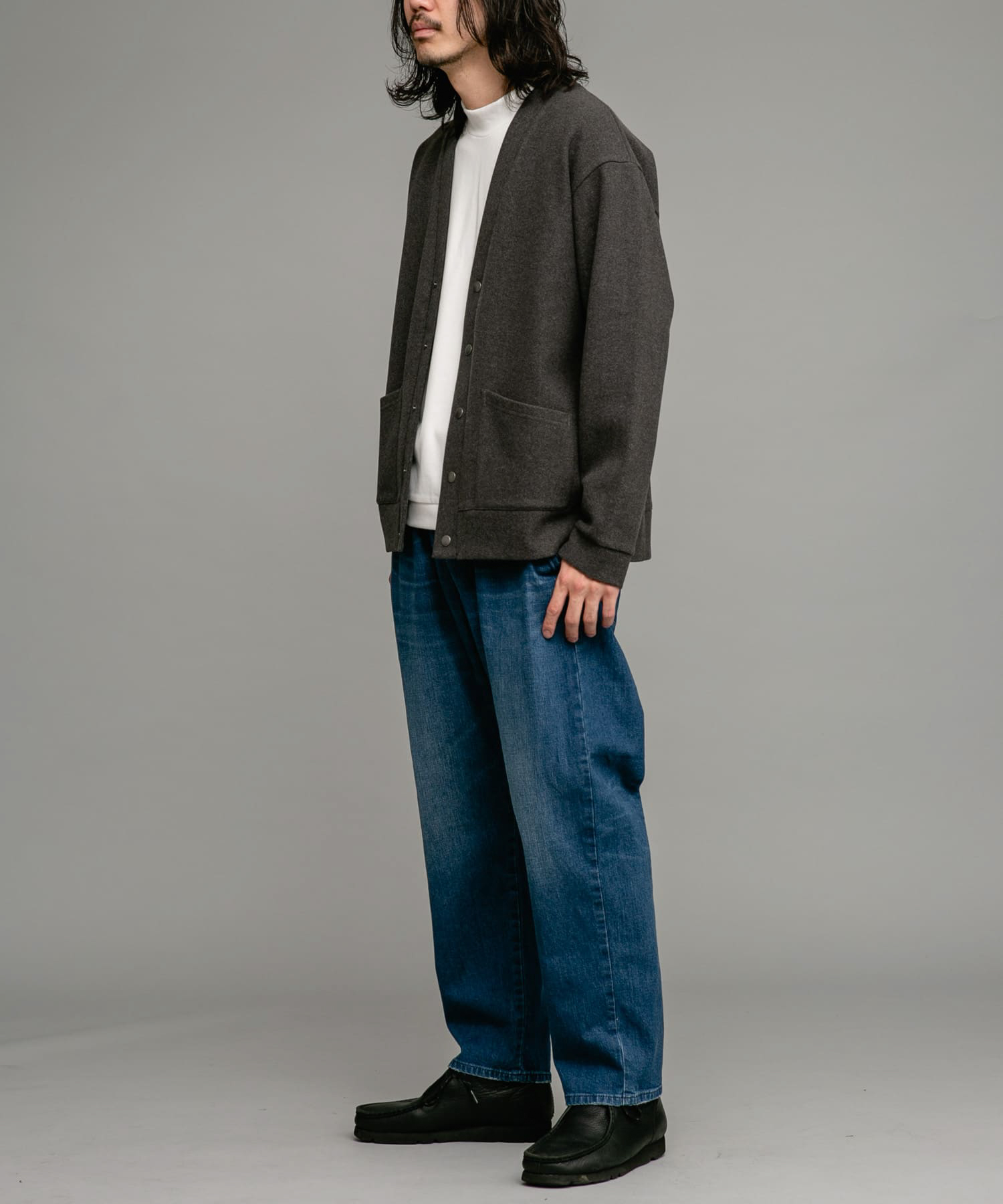 身長：180cm 体重：60kg サイズ：L