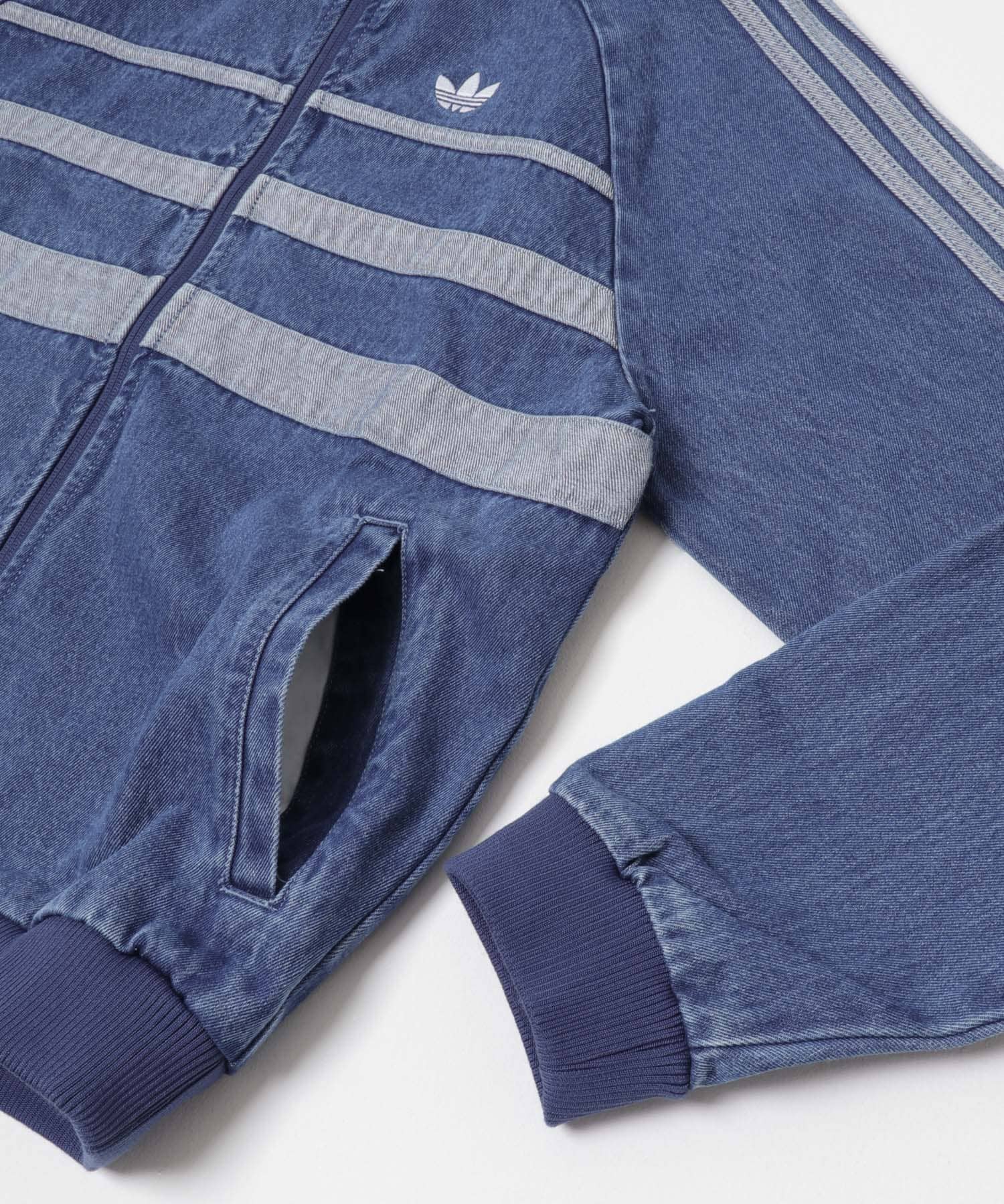 adidas FIRST TT DENIM(M ライトデニム): アウター｜URBAN