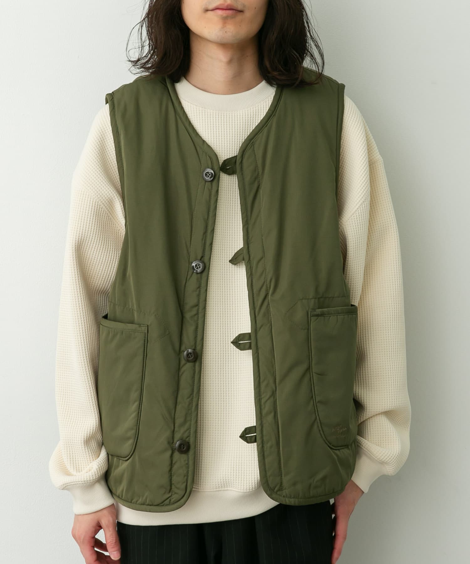 KHAKI