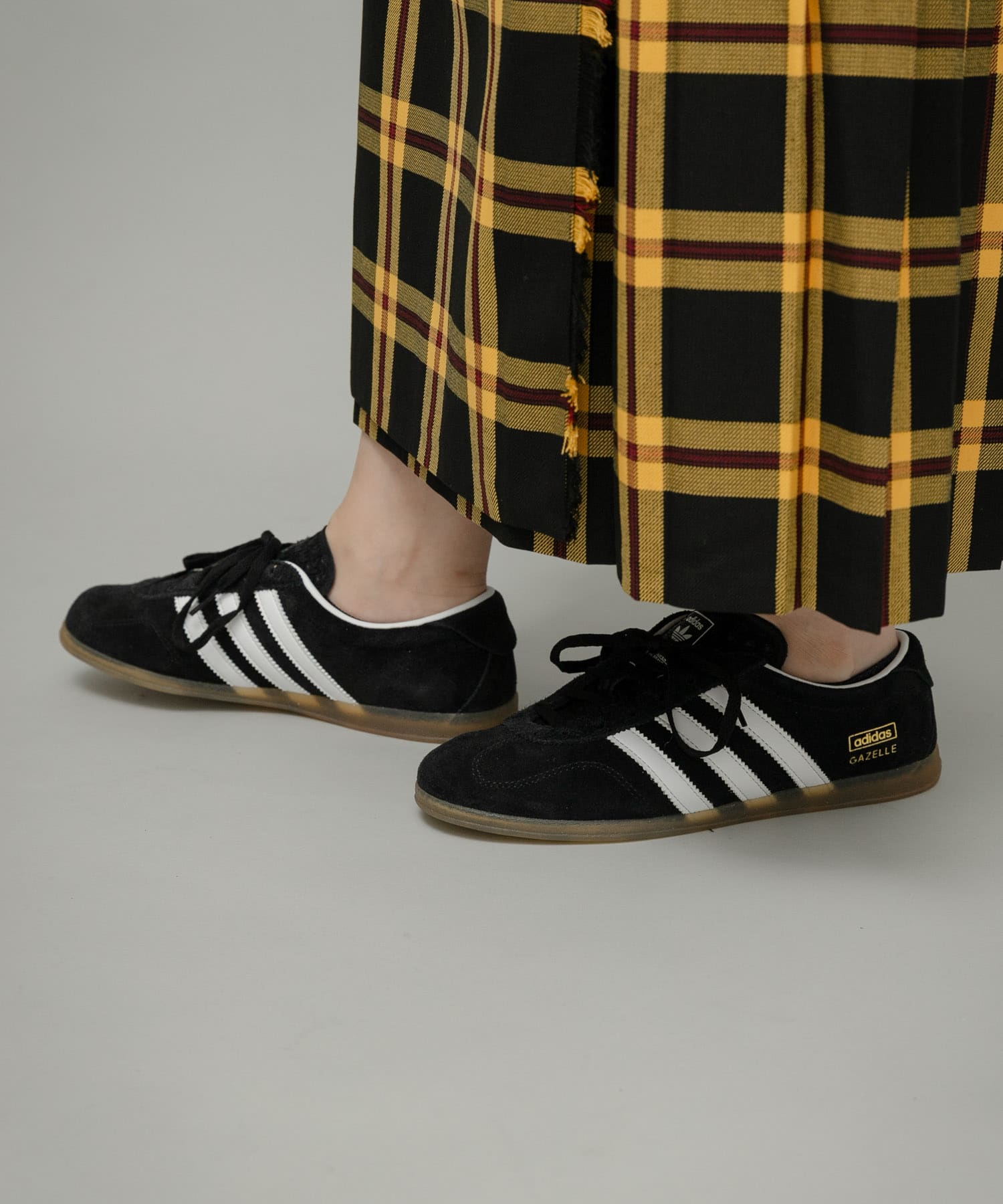 adidas　GAZELLE LO PRO W コアブラック 23