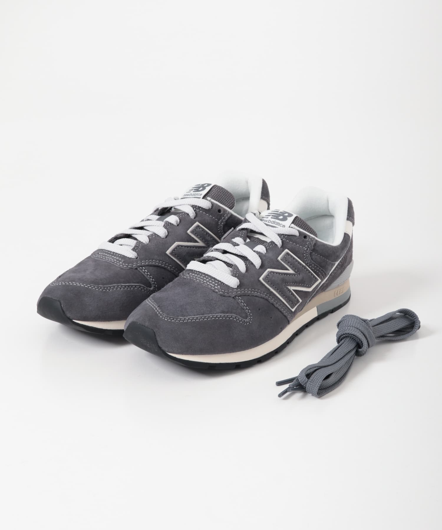 NEW BALANCE　CM996 グレー 23