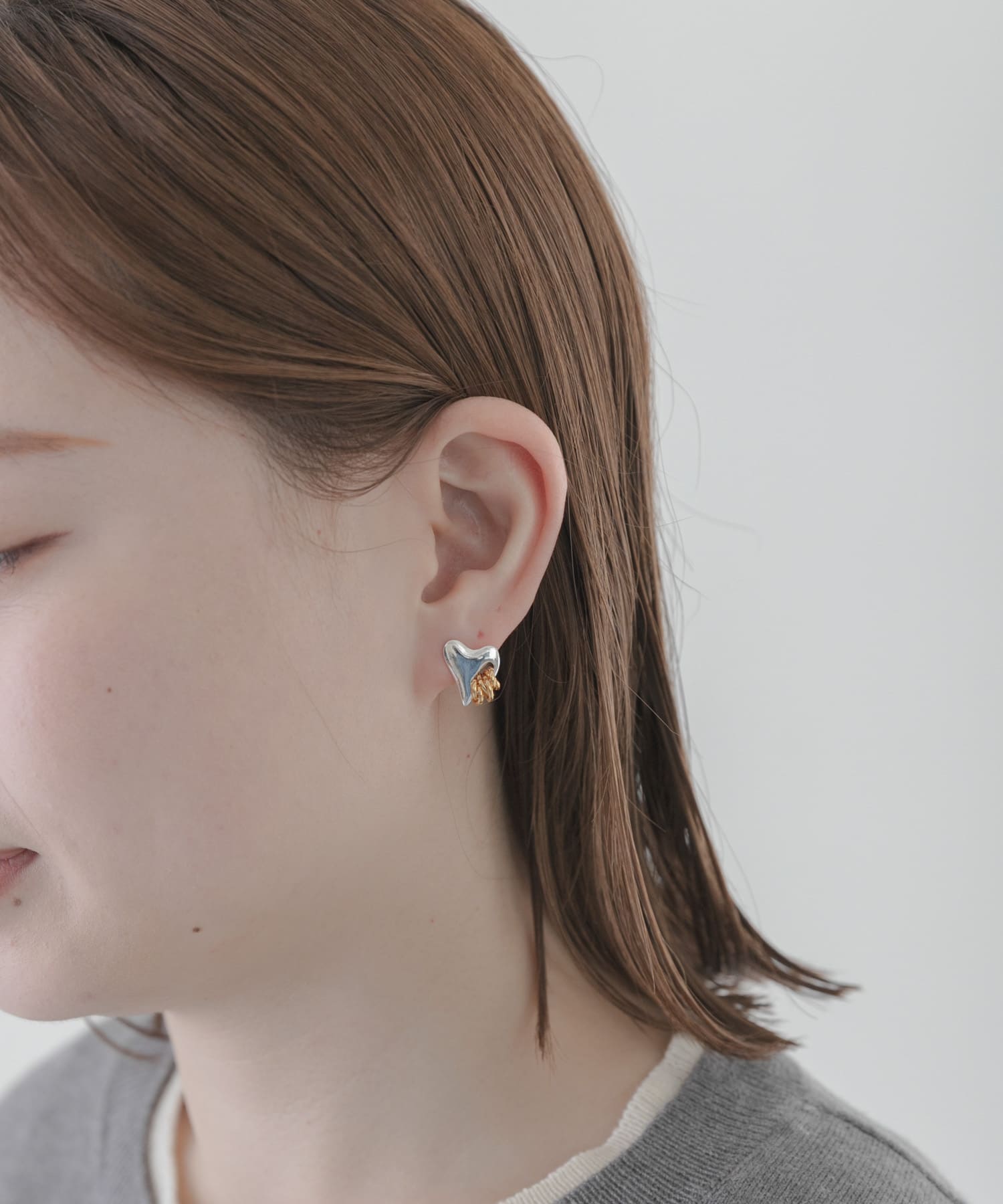 LAPUIS　Coil Heart　ピアス