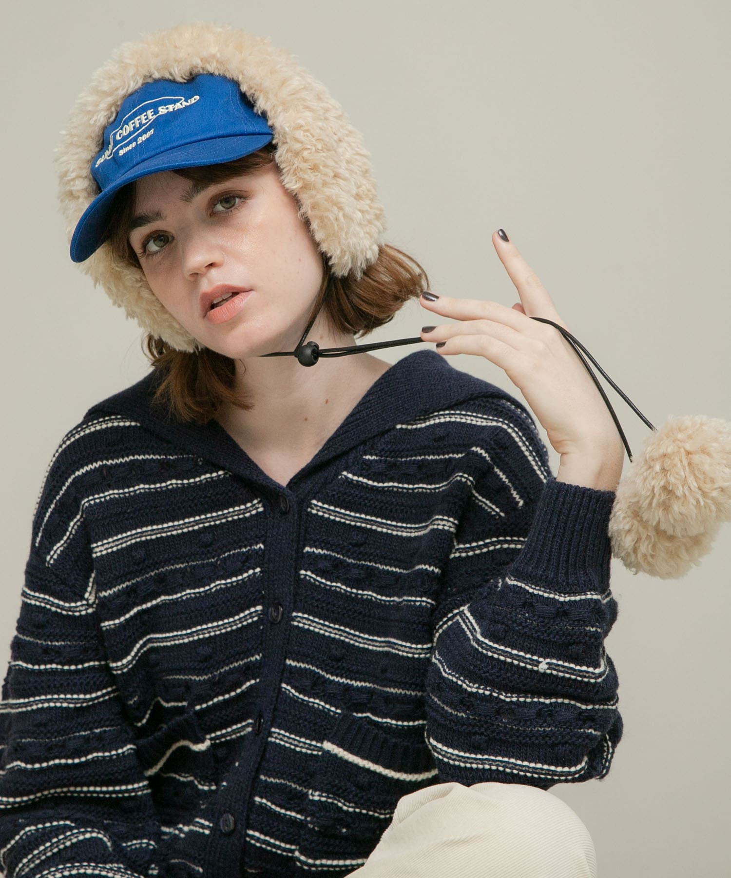 helen moore　EAR WARMERS