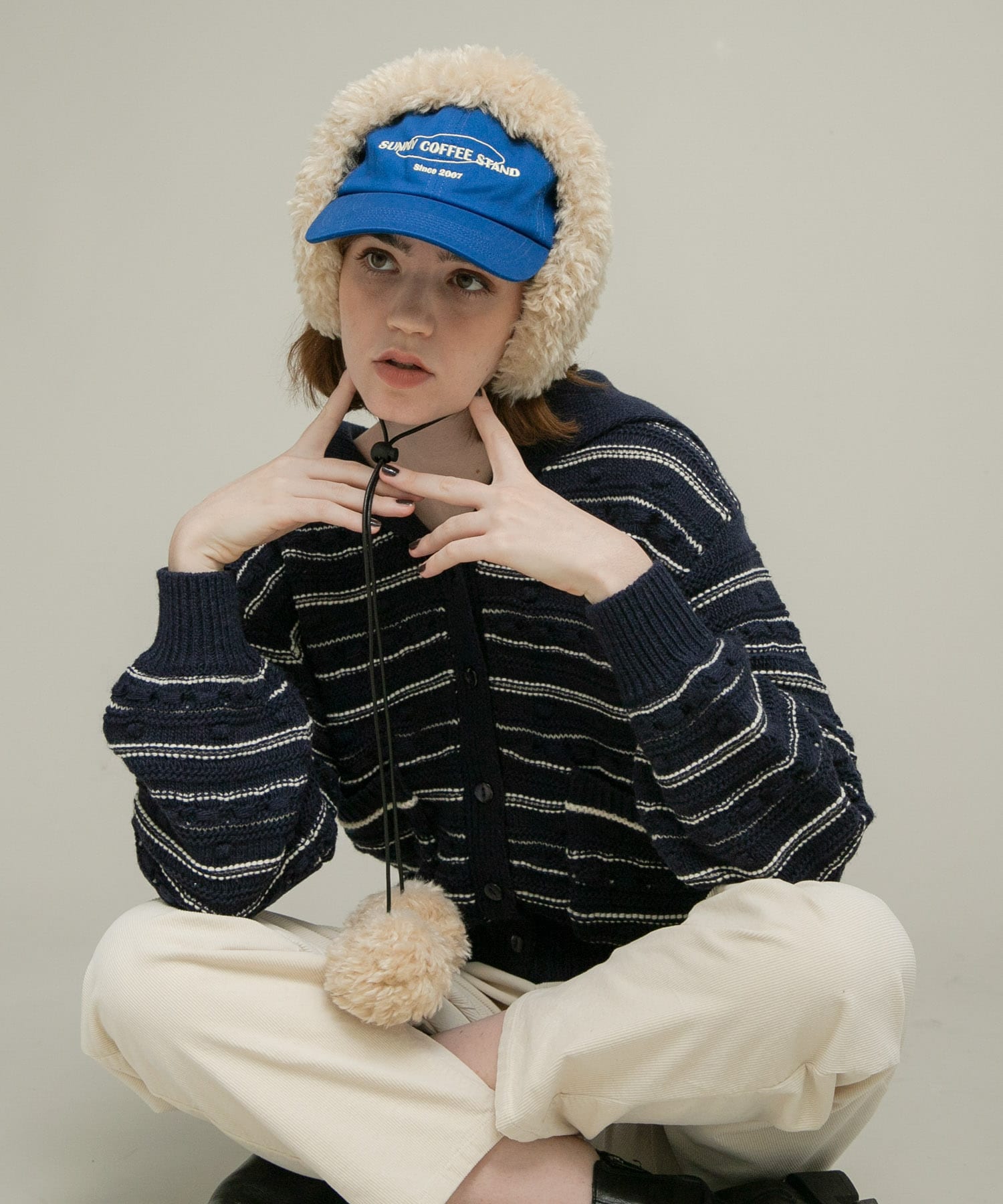 helen moore　EAR WARMERS CREAM One