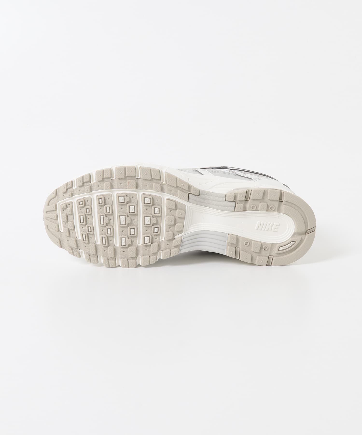 NIKE　ナイキウィメンズP-6000 セイル 23