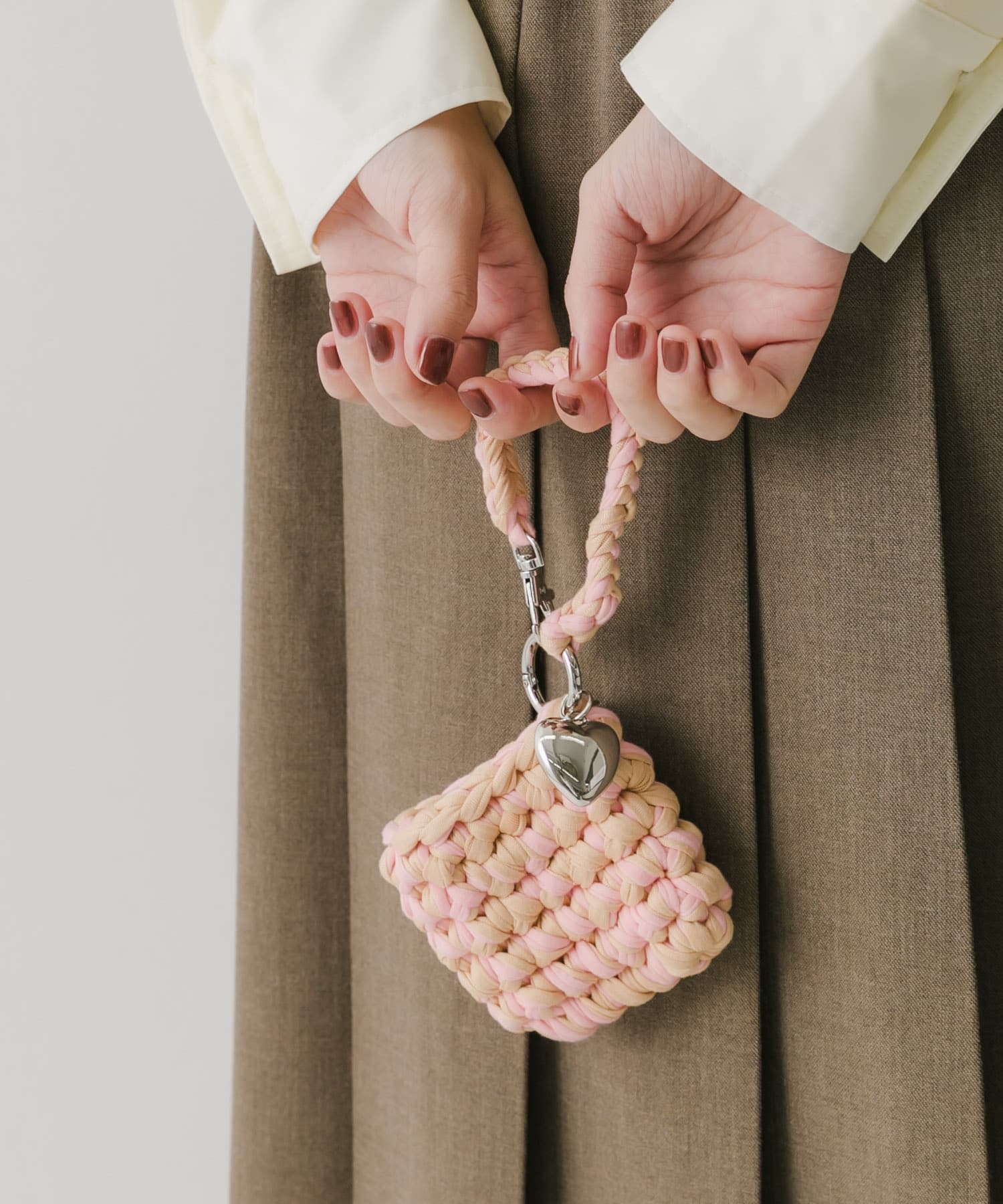 カラフルイヤホンポーチ BEG -