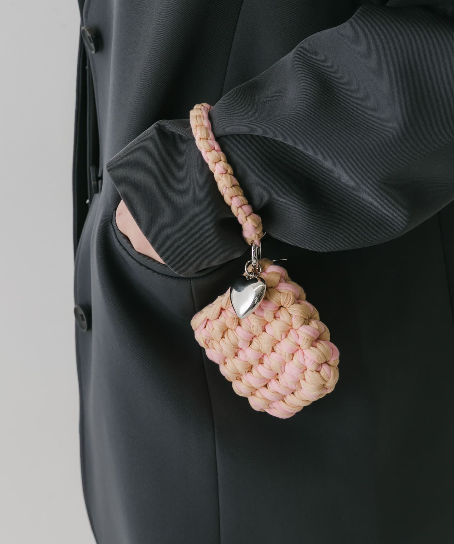 カラフルイヤホンポーチ BEG -