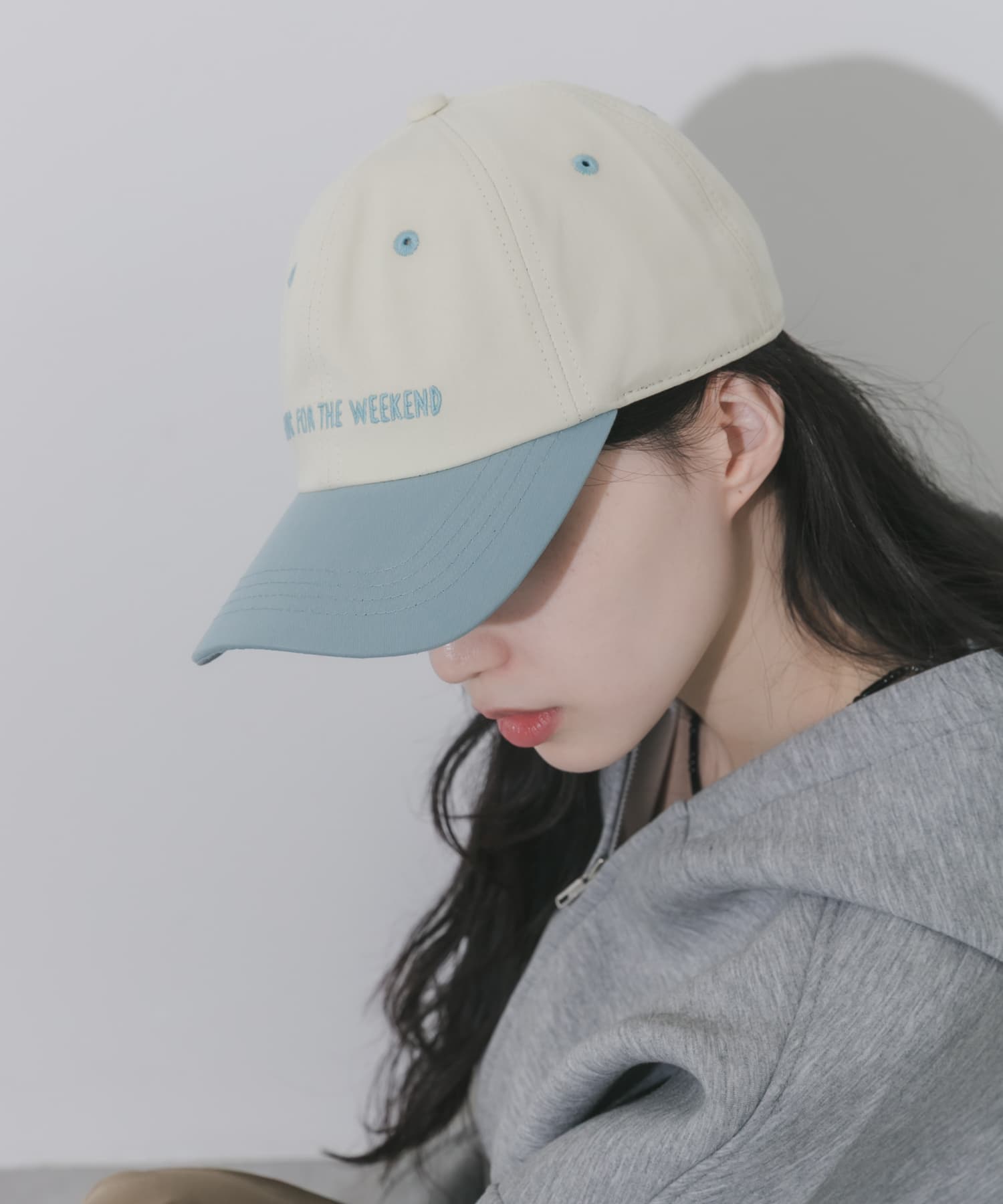 weekendバイカラーキャップ IVO/BLU -