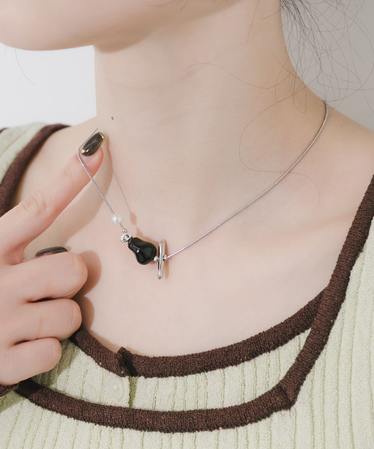 モチーフトップスライドネックレス