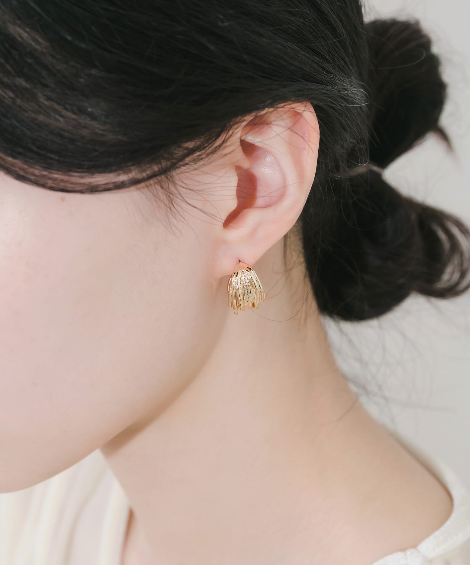レイヤードラインフープピアス GLD -