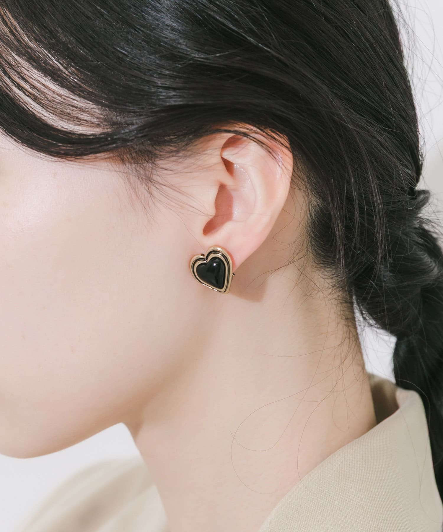 ヴィンテージライクハートイヤリング BK/GD -