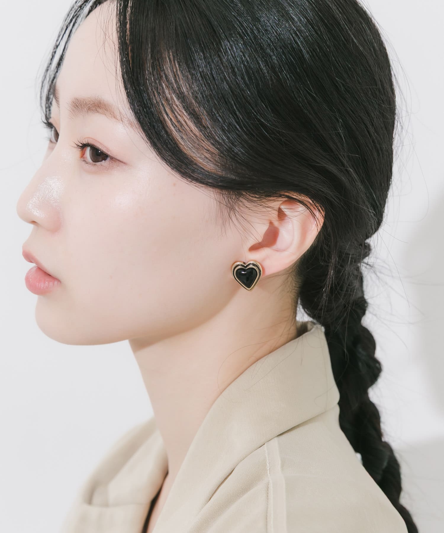 ヴィンテージライクハートイヤリング BK/GD -